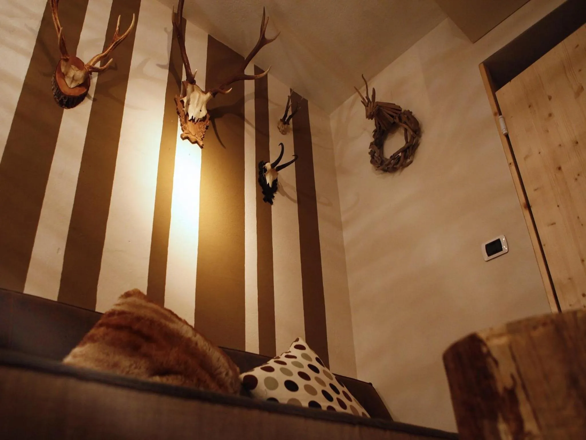 Decorative detail in Garni Ortles