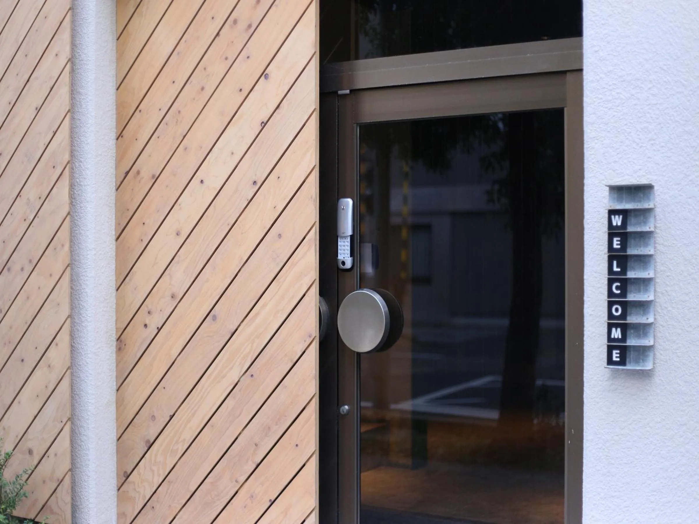 Facade/entrance in TRAVEL&BOOK HOTEL HULATONCABIN TAKAMATSU