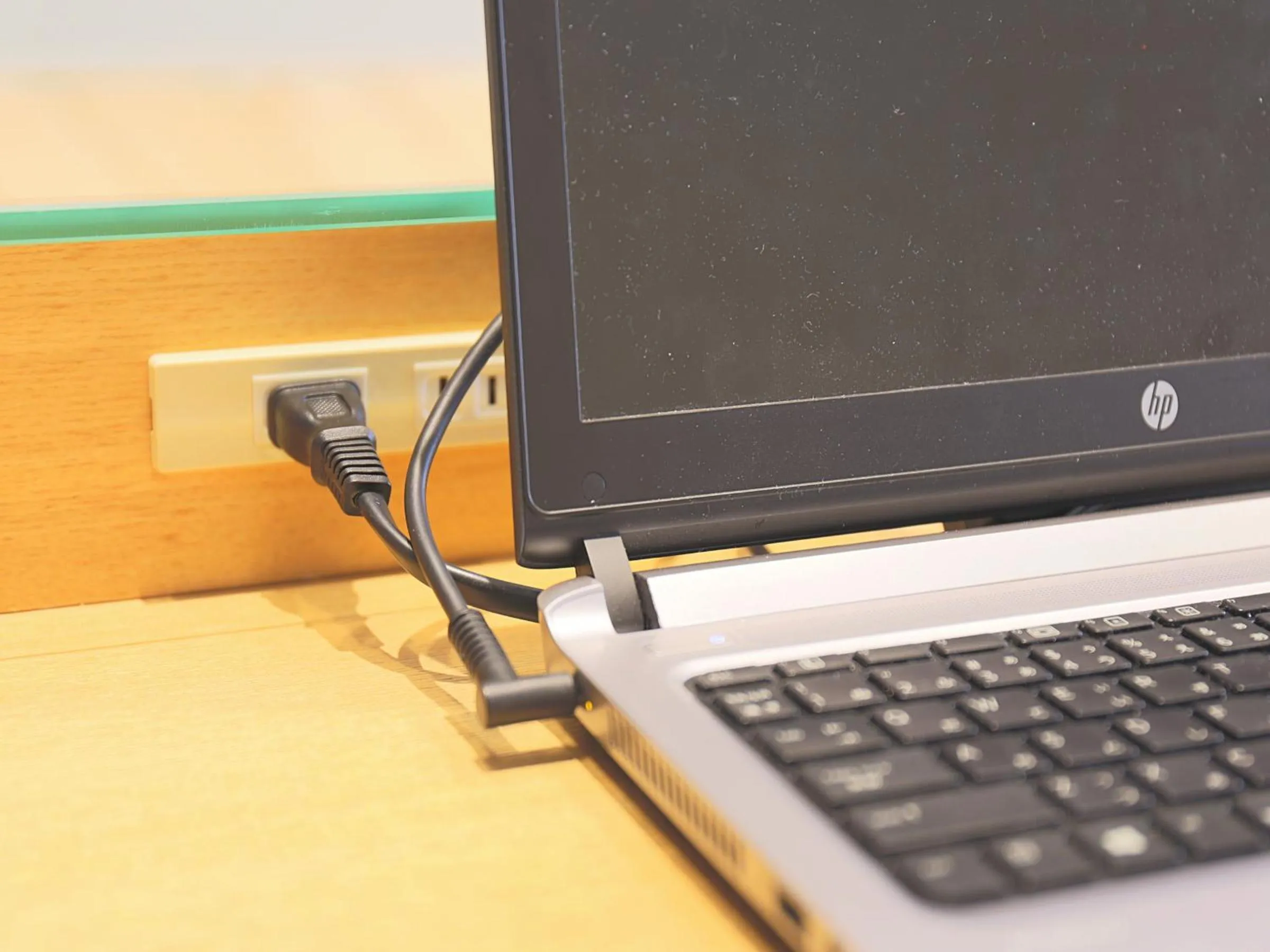 Communal lounge/ TV room in TRAVEL&BOOK HOTEL HULATONCABIN TAKAMATSU