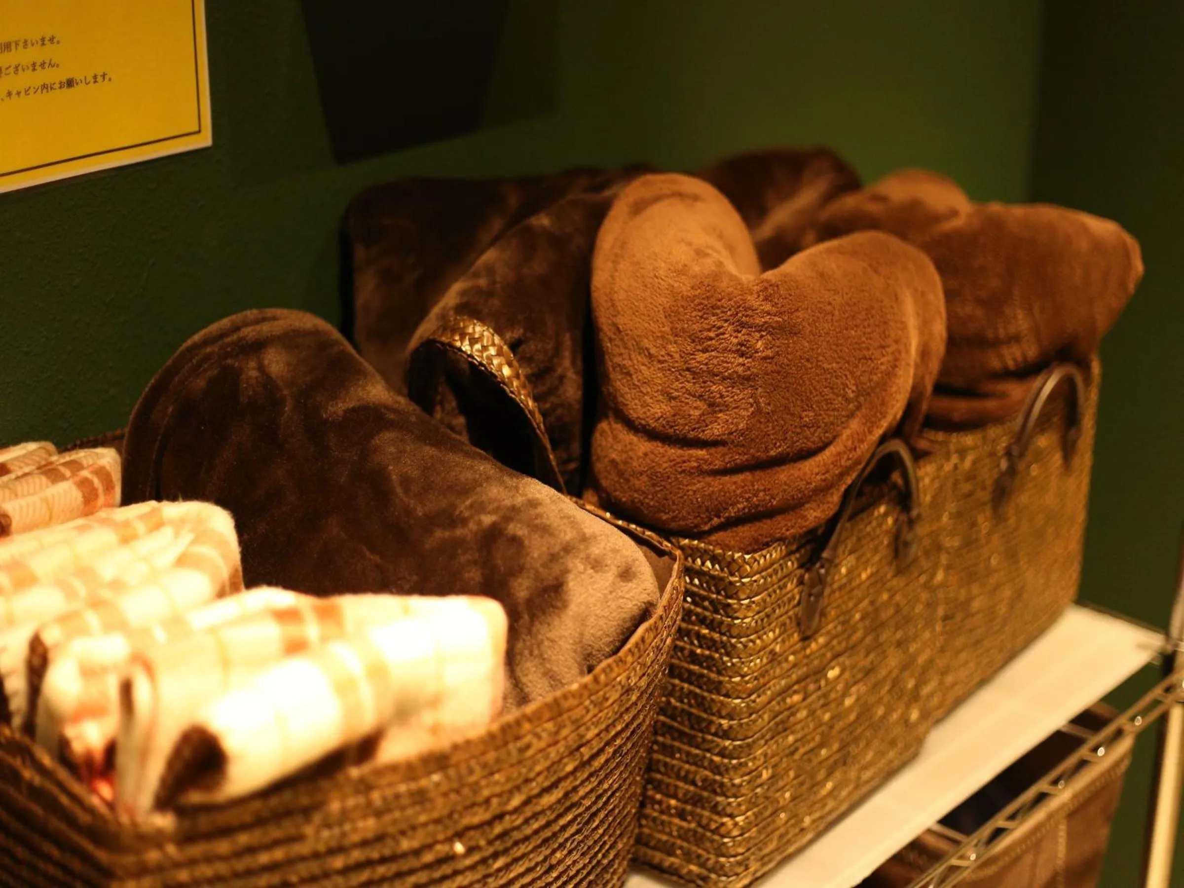 Area and facilities in TRAVEL&BOOK HOTEL HULATONCABIN TAKAMATSU