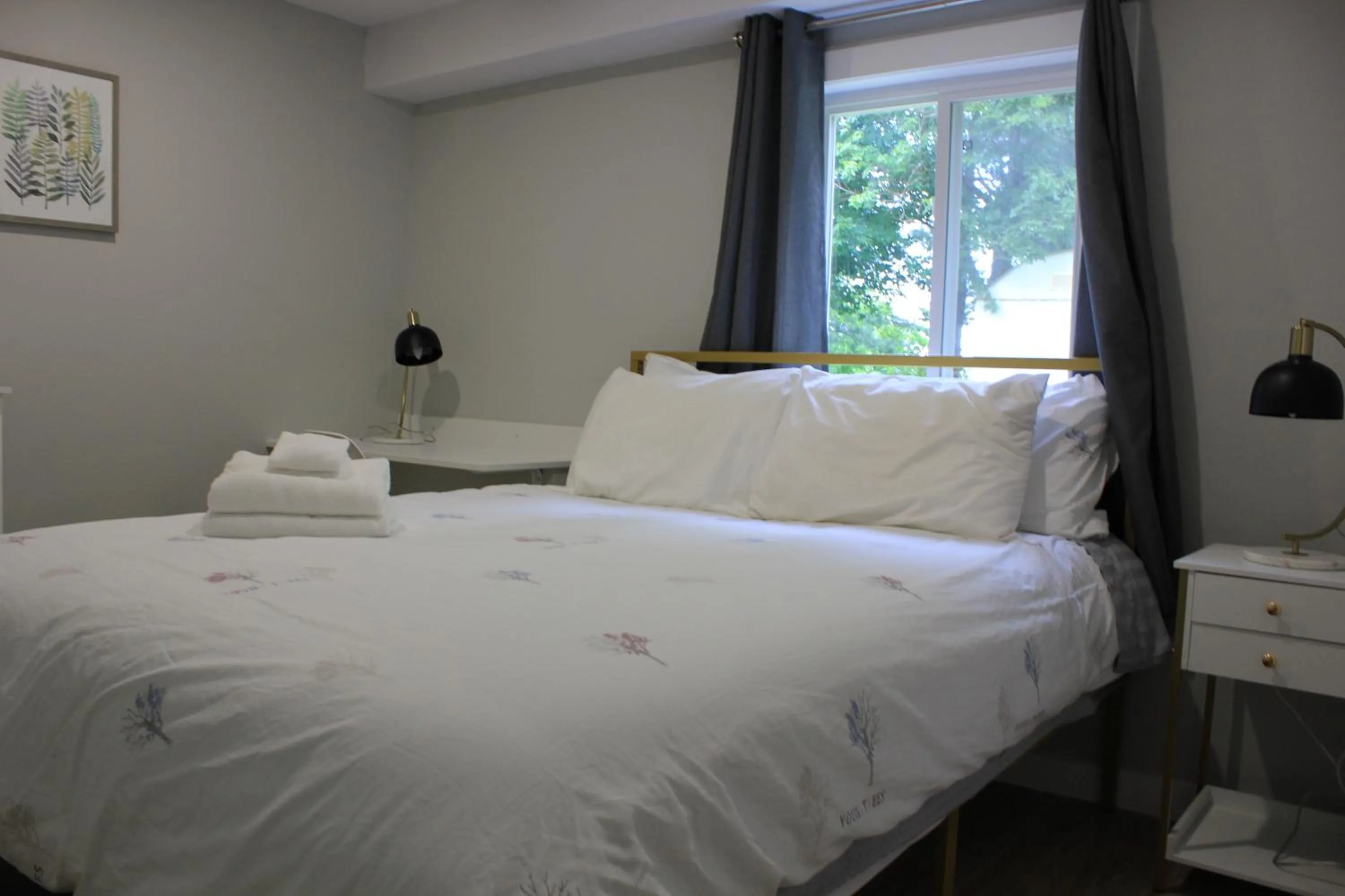 Bedroom, Bed in Boardwalk Homes - Vacation Homes & Executive Suites