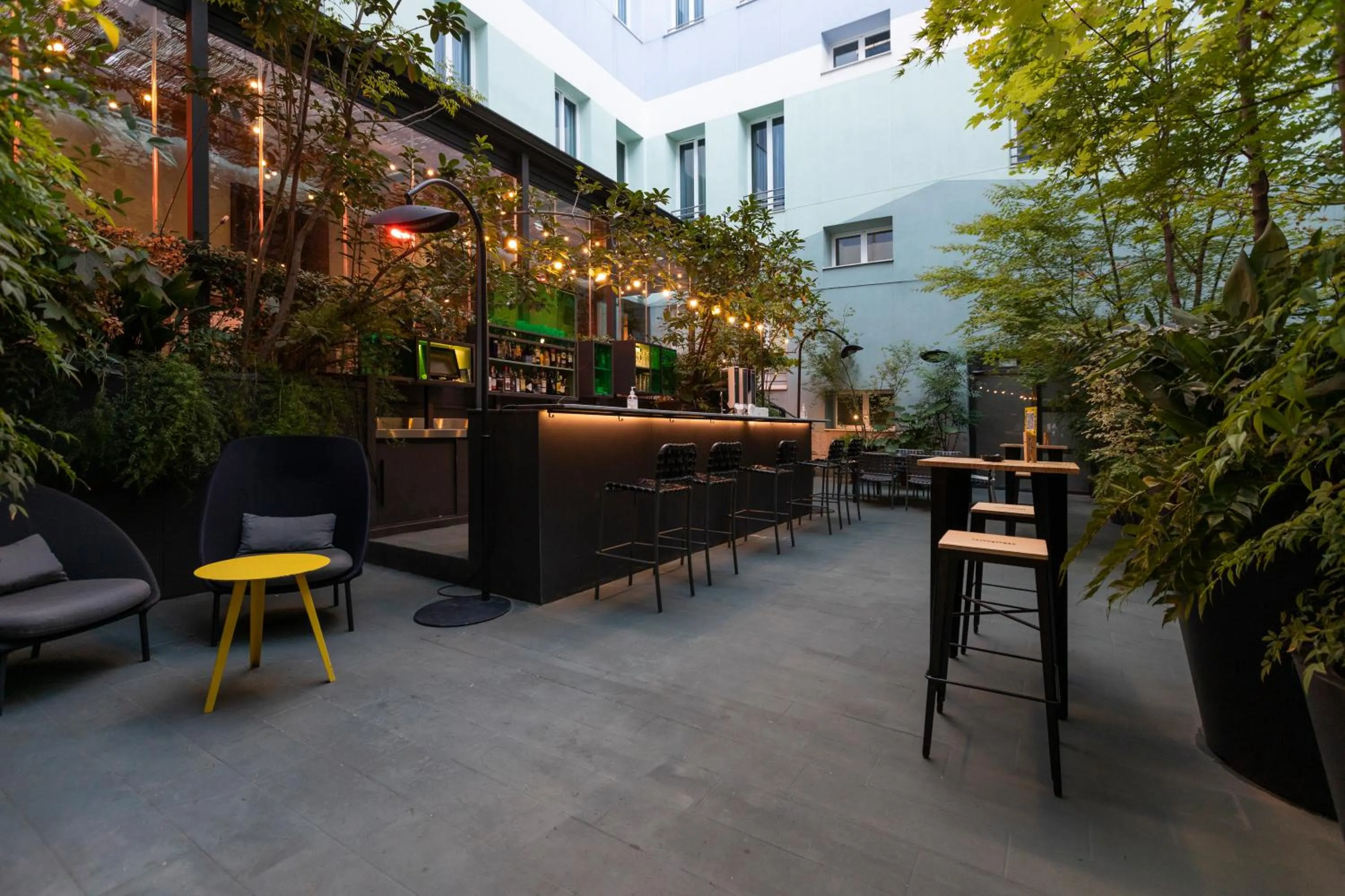 Patio in Petit Palace Santa Bárbara