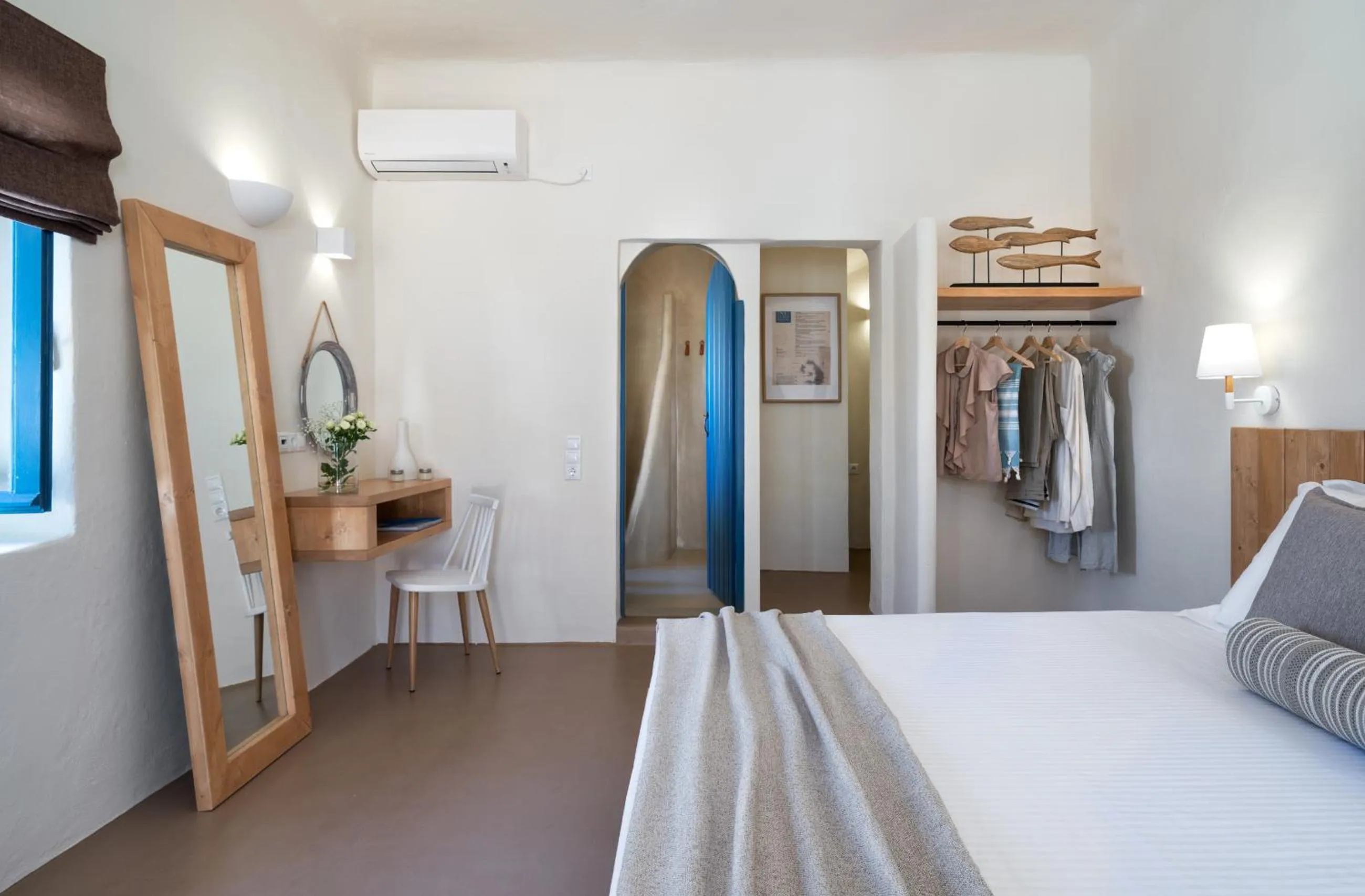 Photo of the whole room, Bed in Nalas Suites