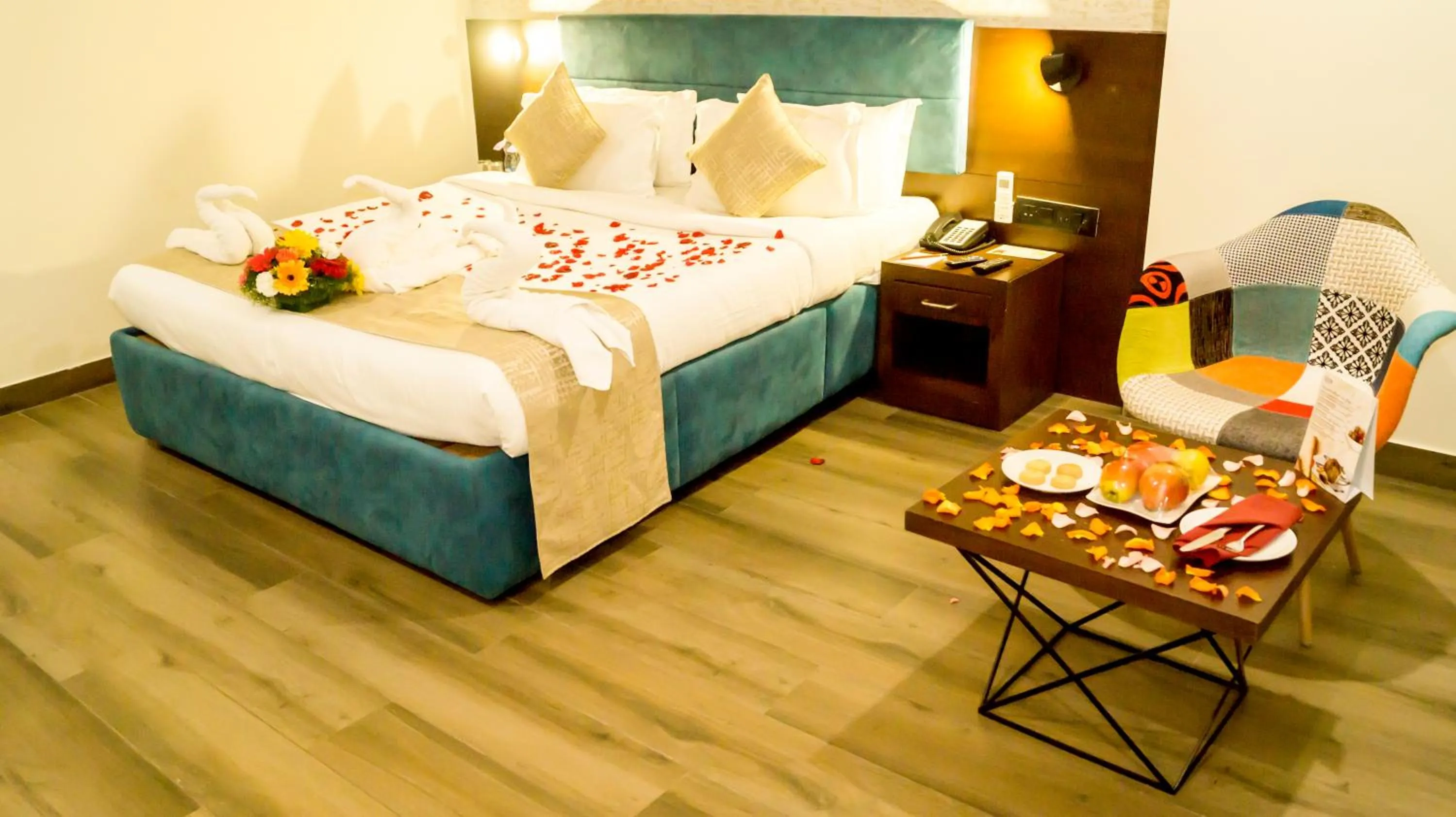 Bedroom, Bed in ICON Boutique by Bhagini