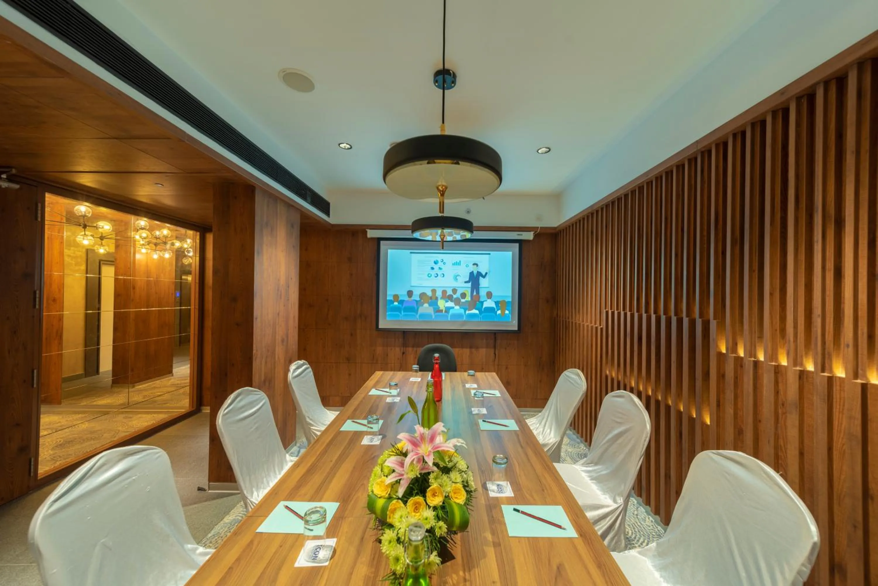 Meeting/conference room in ICON Boutique by Bhagini