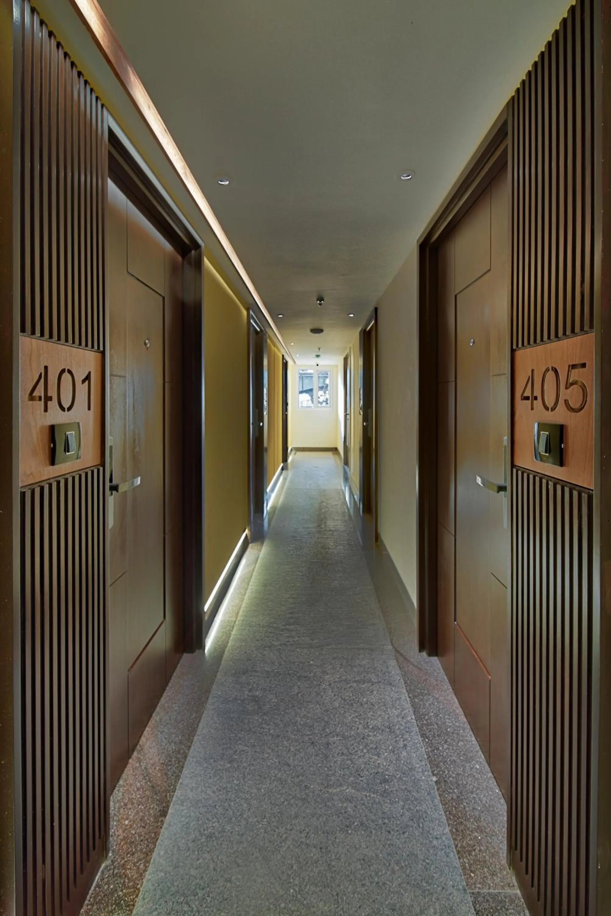 Facade/entrance in ICON Boutique by Bhagini