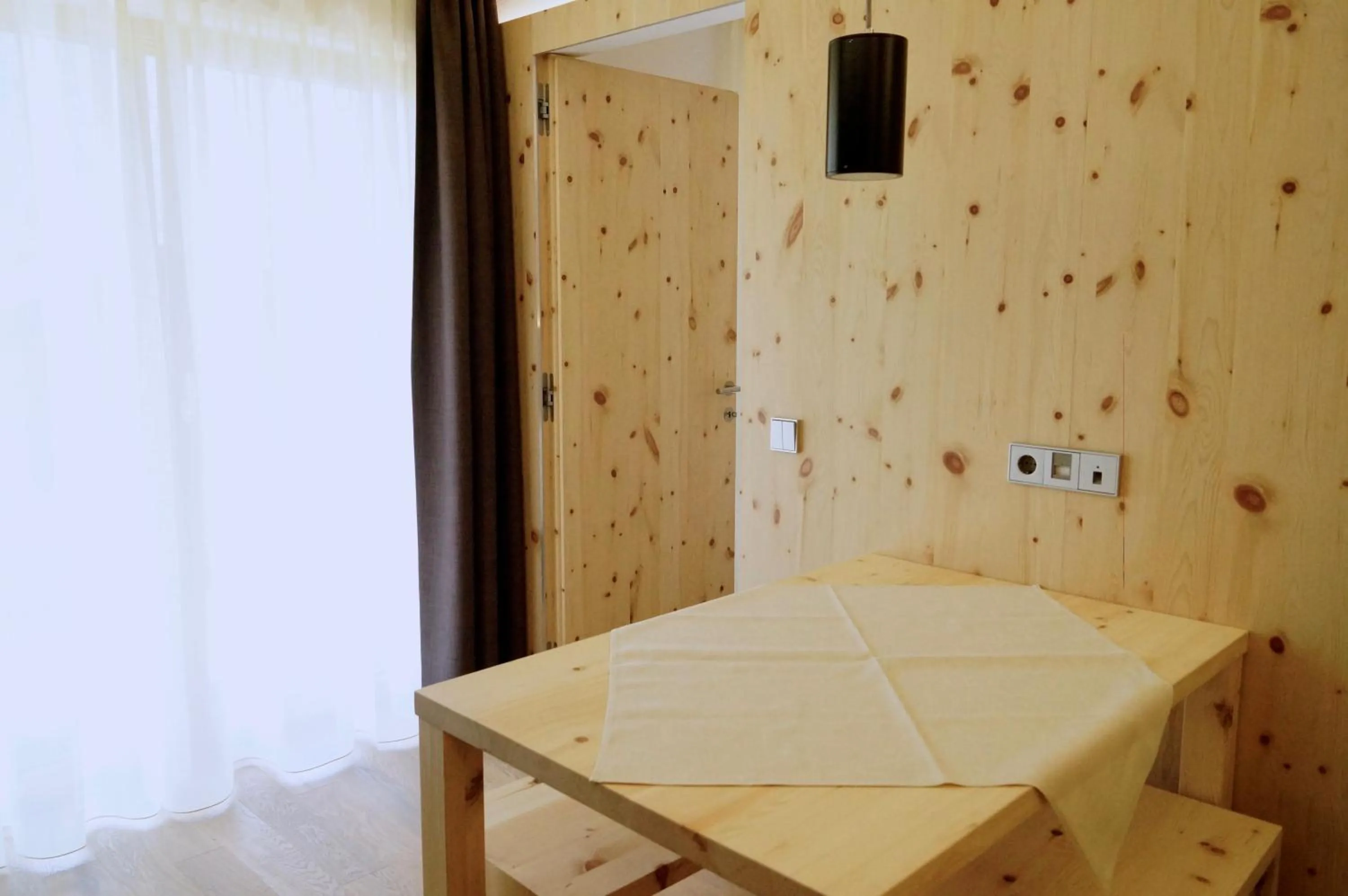 Kitchen or kitchenette in Residence Larciunei