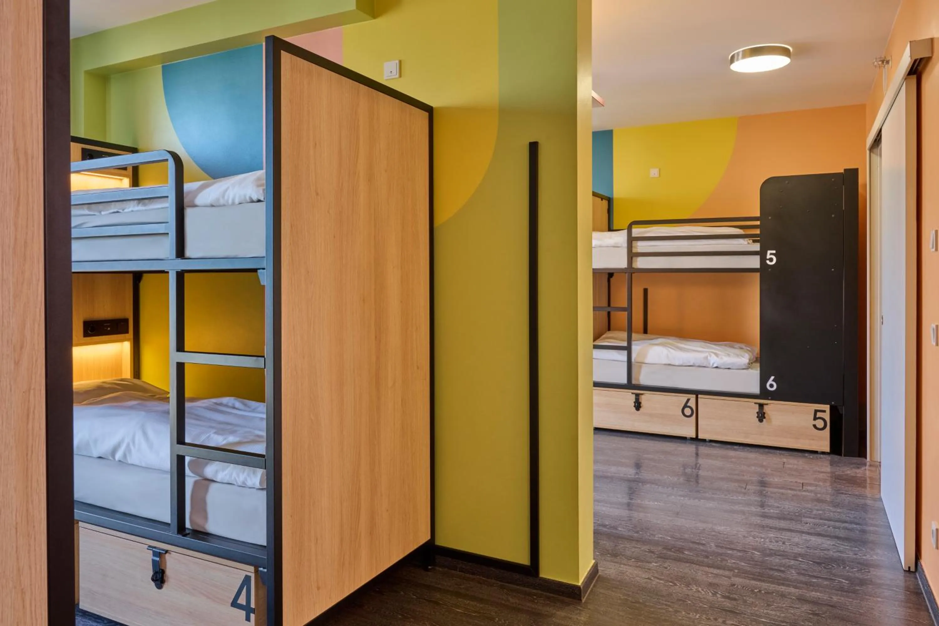 Bed in Generator Berlin Alexanderplatz