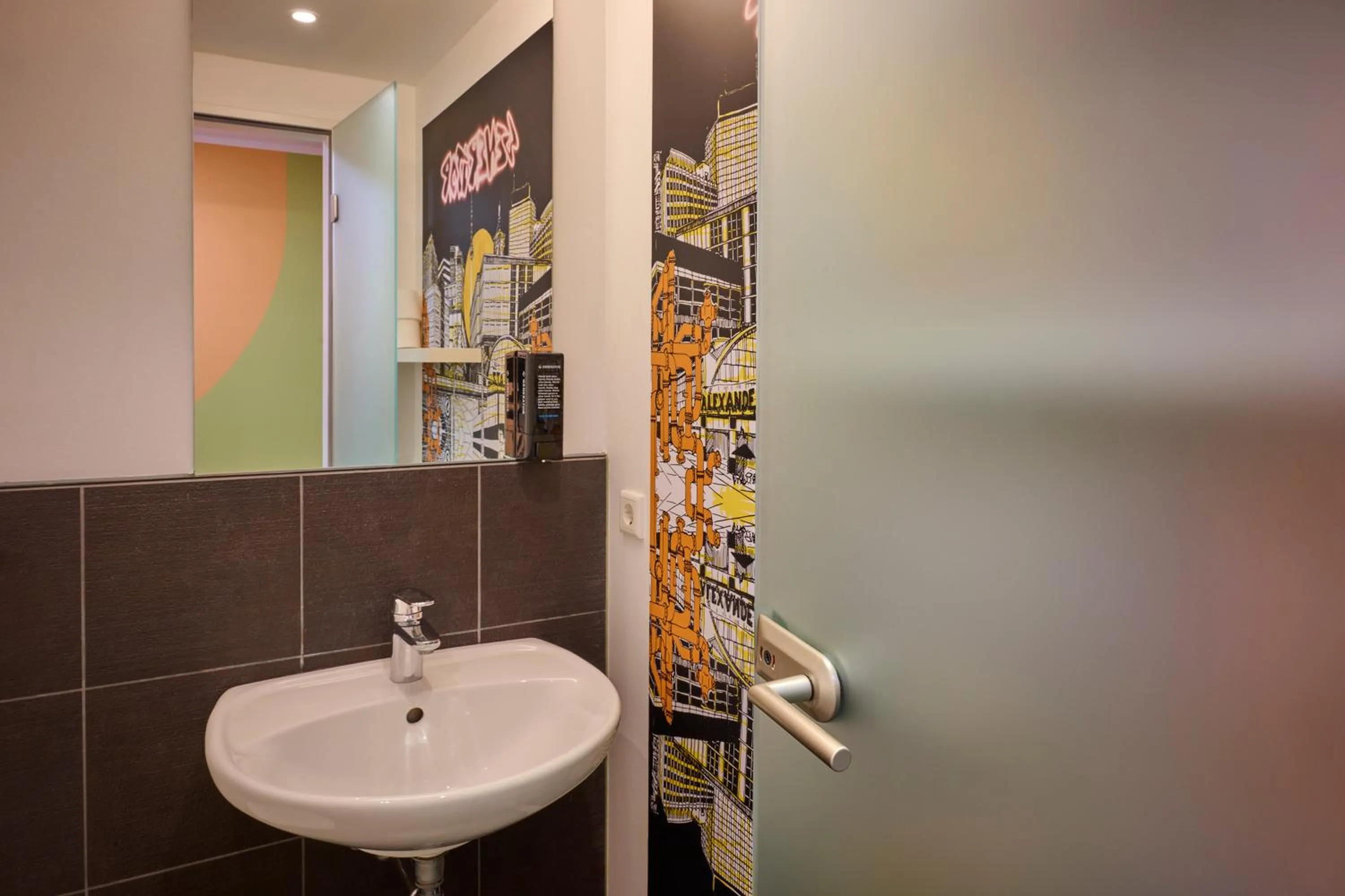 Bathroom in Generator Berlin Alexanderplatz