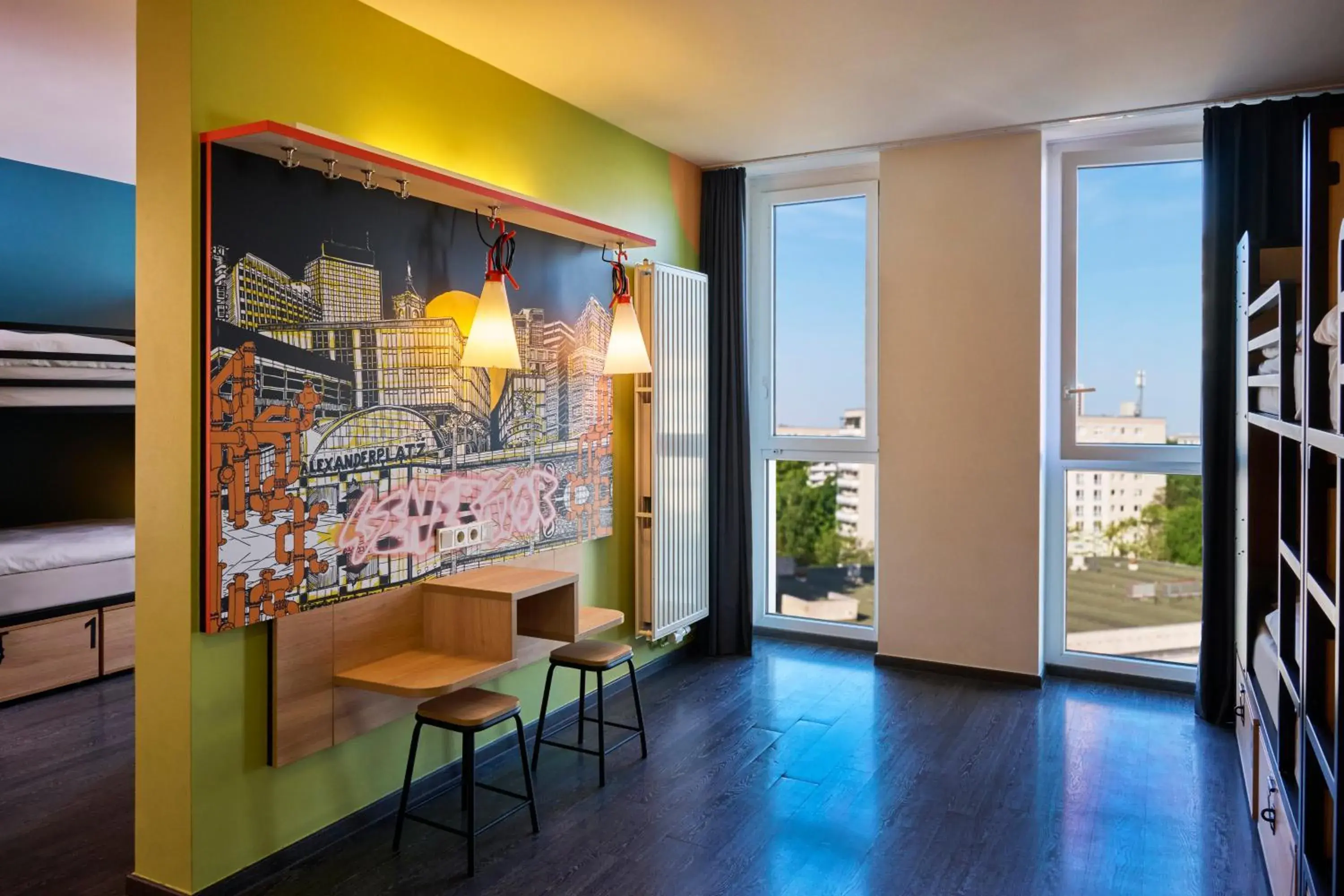 8-Bed Room with Private Bathroom in Generator Berlin Alexanderplatz 8-Bed Room with Private Bathroom in Generator Berlin Alexanderplatz