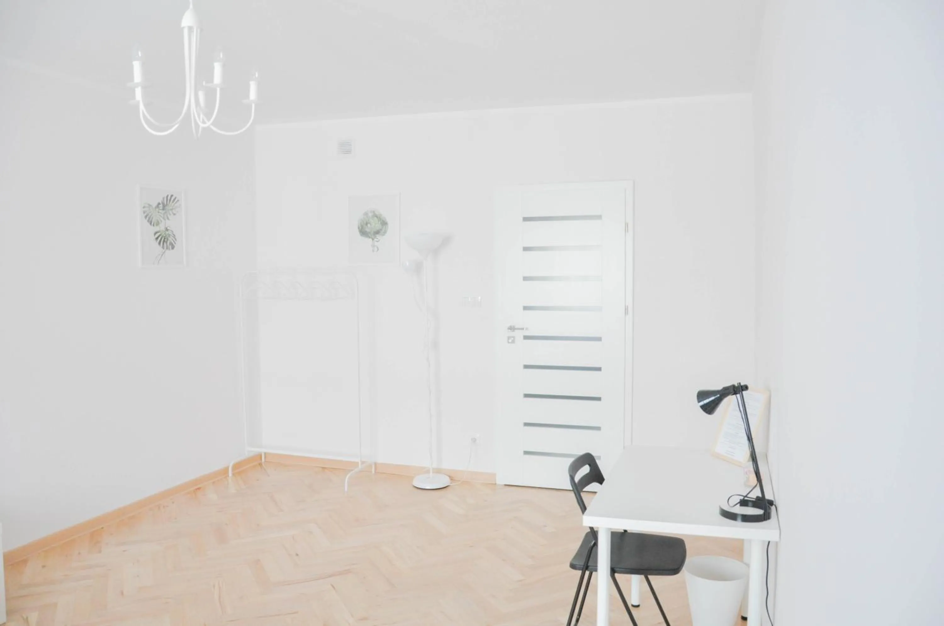 Photo of the whole room in HaLo Rooms City Centre