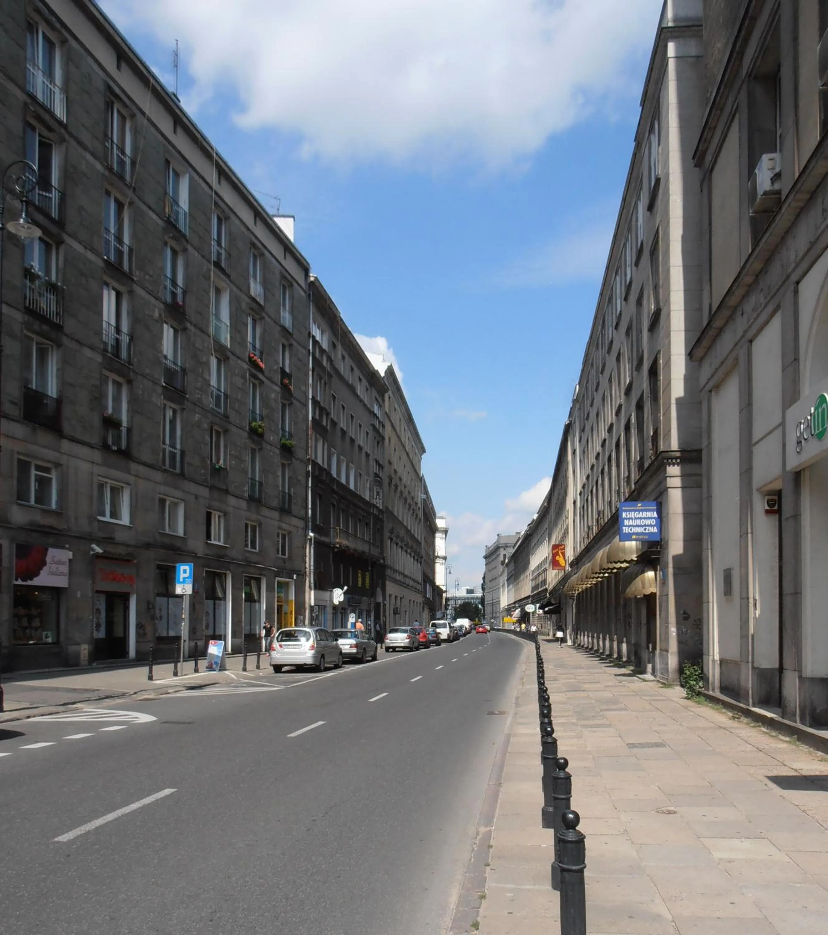 Property building in HaLo Rooms City Centre