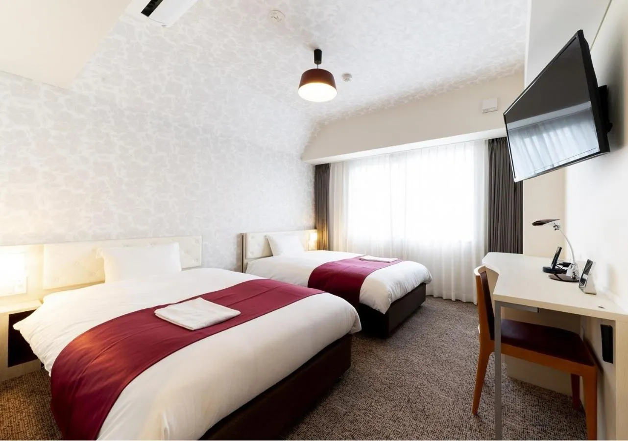 Photo of the whole room, Bed in Hotel Rosso Karuizawa