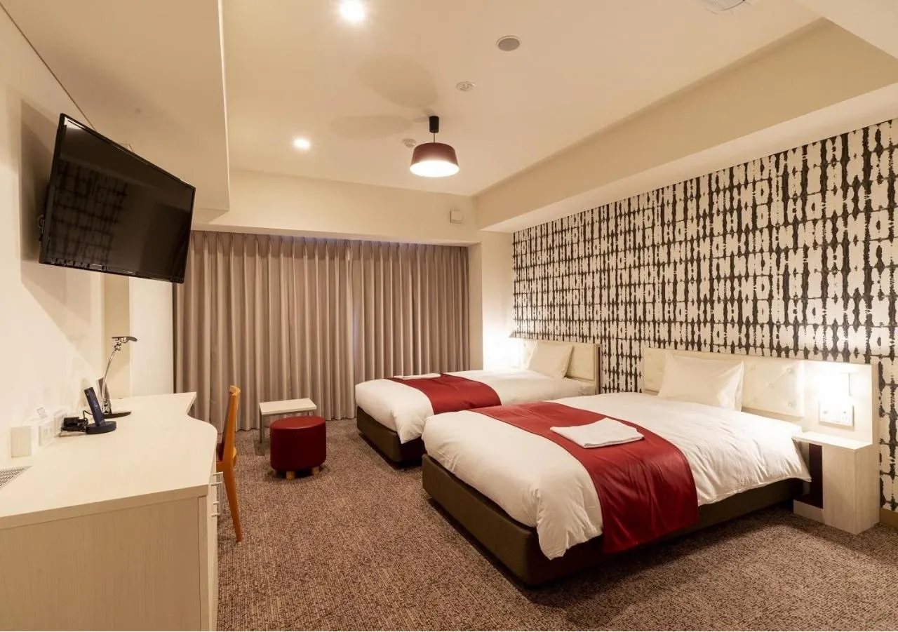 Photo of the whole room, Bed in Hotel Rosso Karuizawa