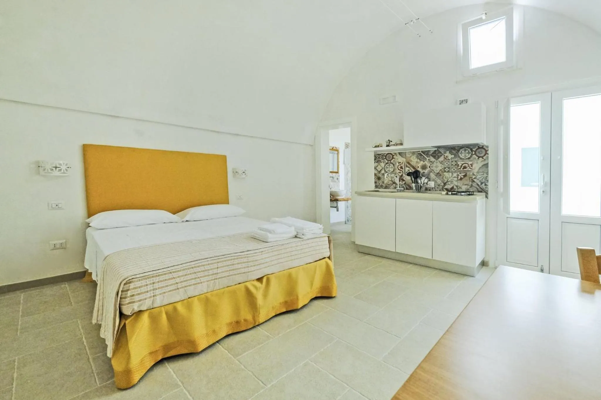 Photo of the whole room in Corte Scarcia