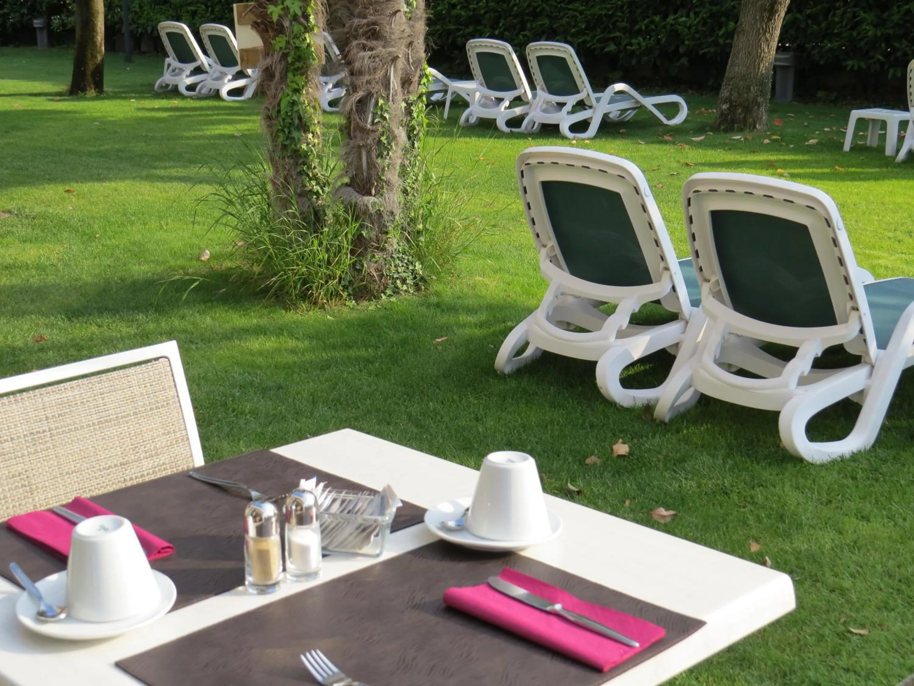 Restaurant/places to eat in Hotel Villa Claudia