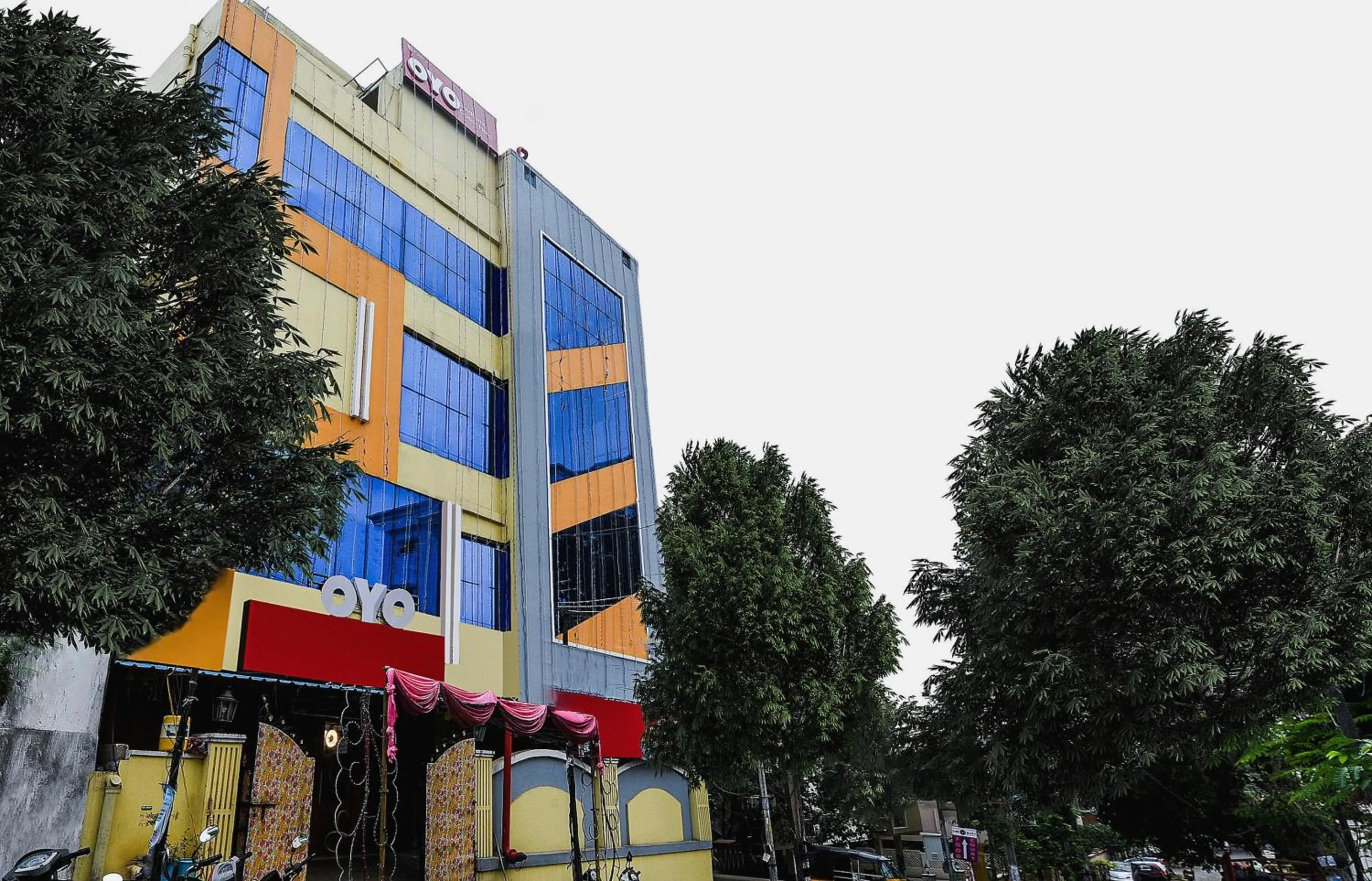Facade/entrance in Hotel O Sindhura Guest House