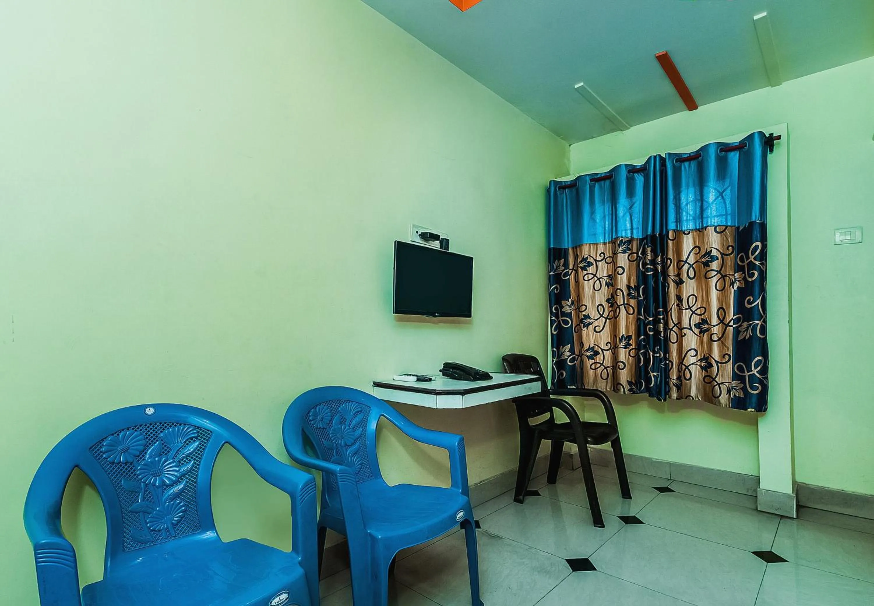 Lobby or reception in Hotel O Sindhura Guest House