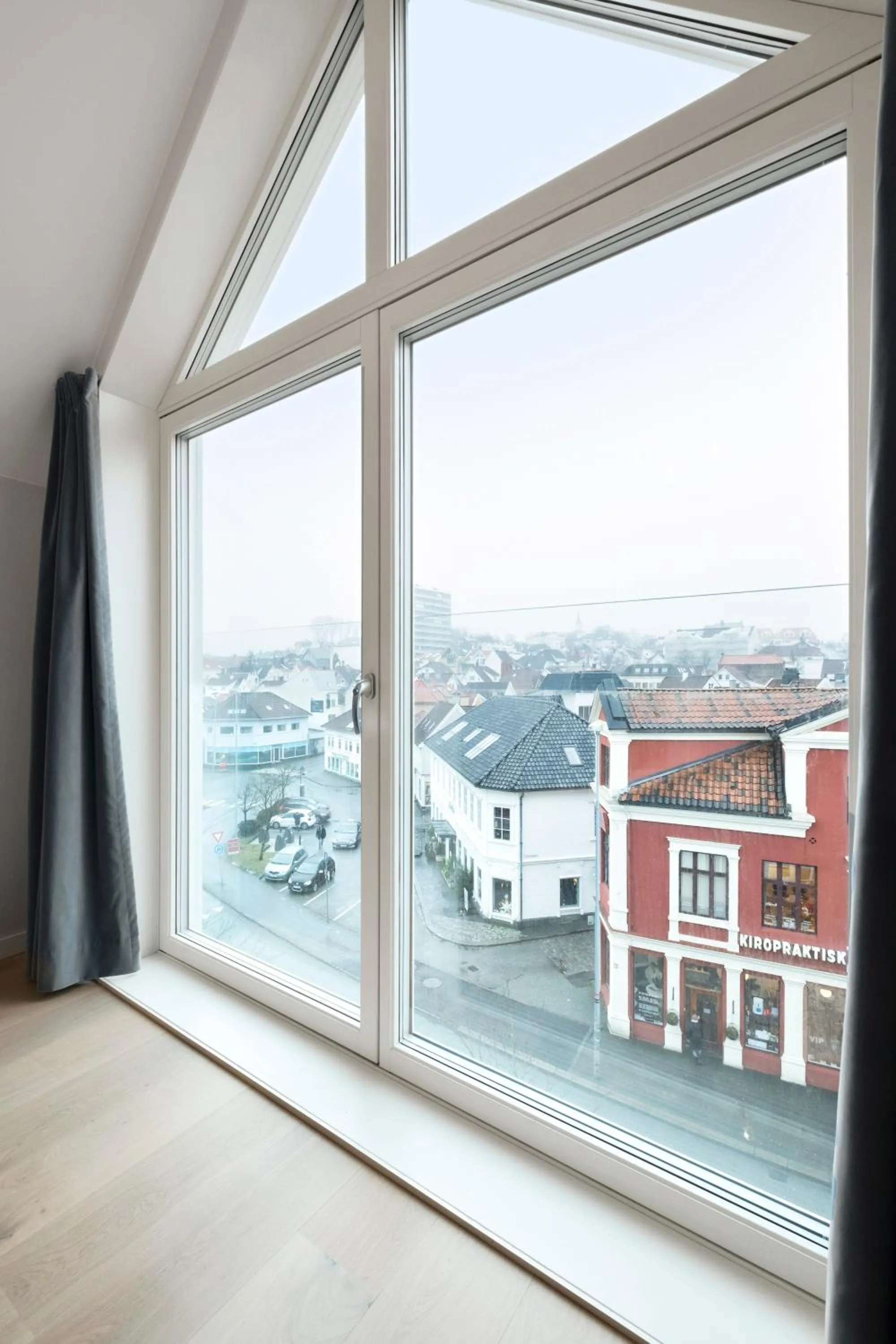 Neighbourhood in VANDER - Sea Story