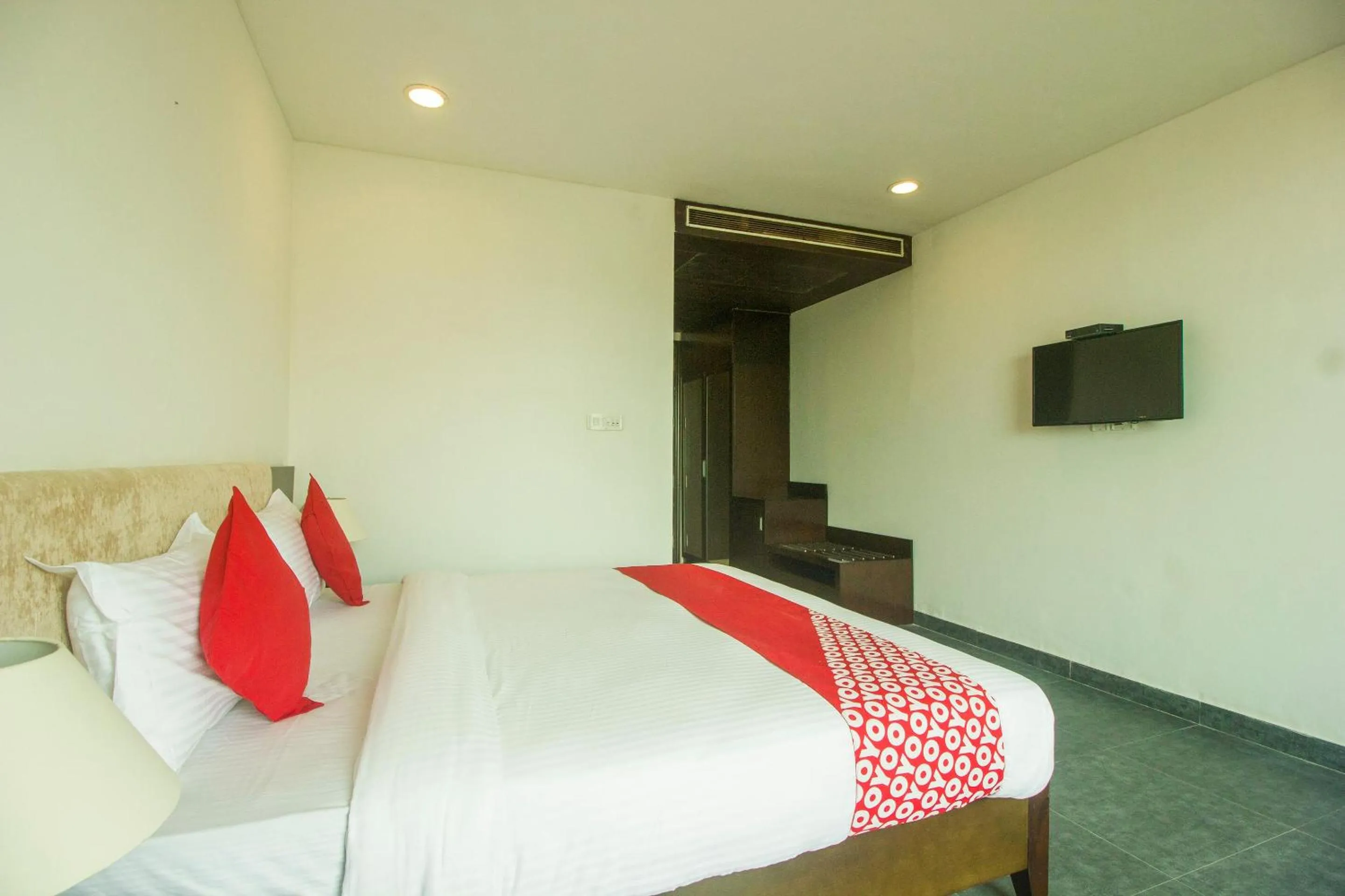 Bedroom, Bed in Collection O Govinda Sai