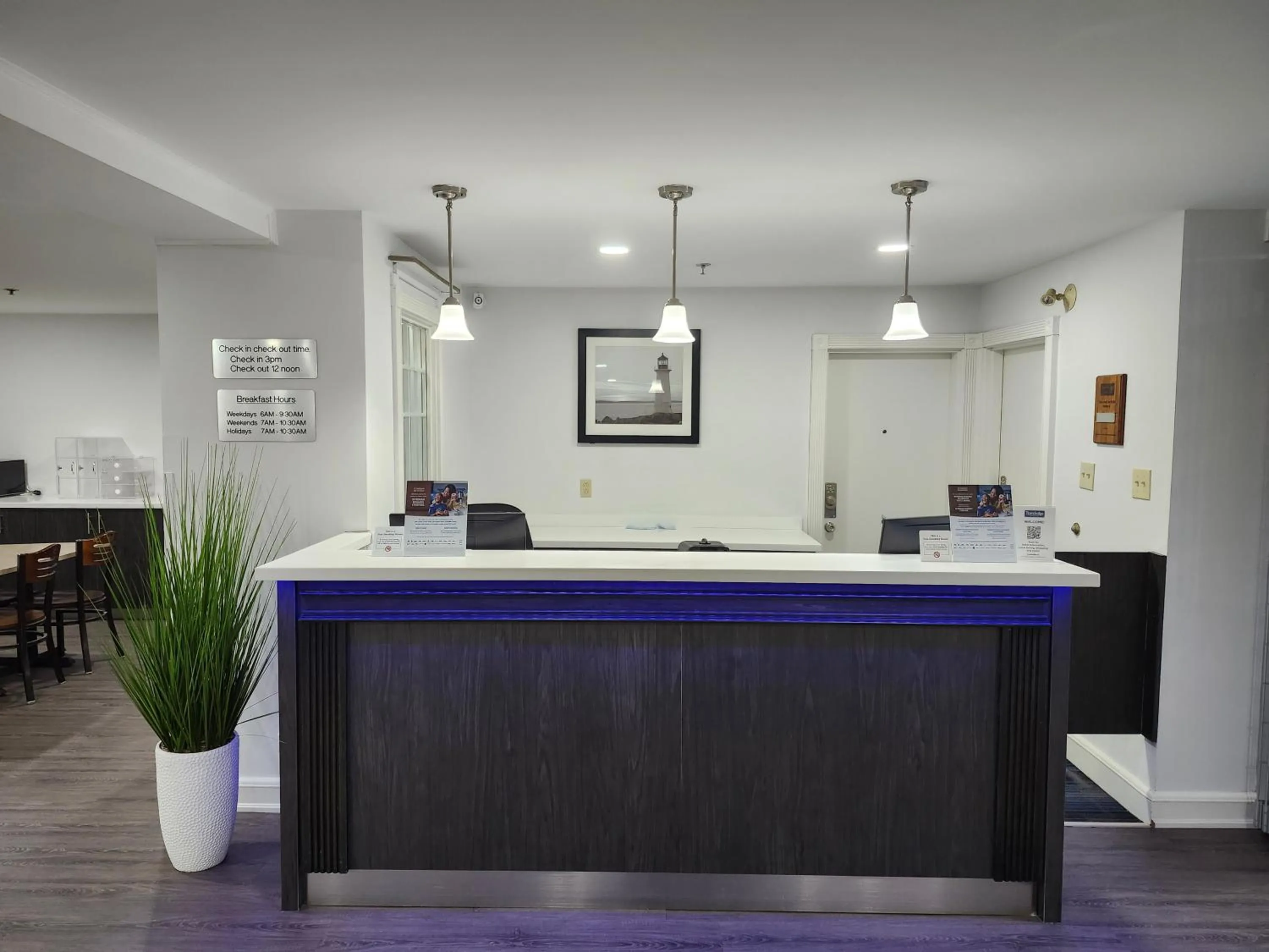 Lobby or reception in Travelodge Suites by Wyndham Saint John