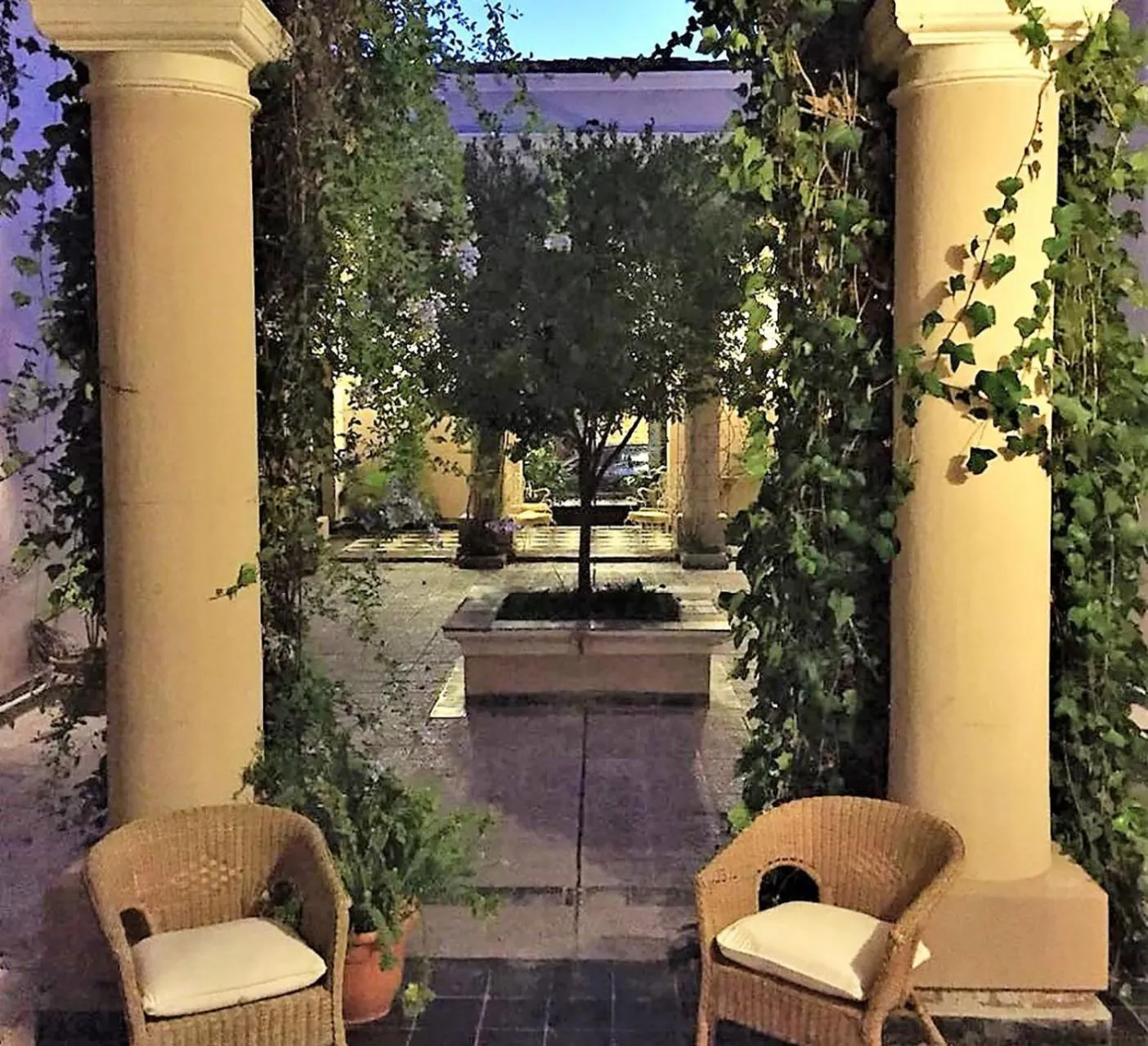 Inner courtyard view in Vieja Posada Hotel Histórico
