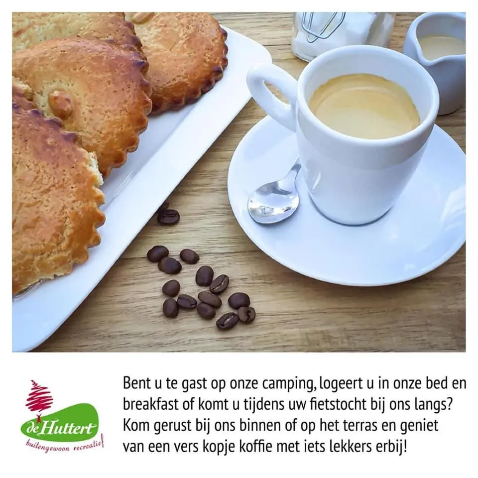 Coffee/tea facilities in de Huttert Opkamer