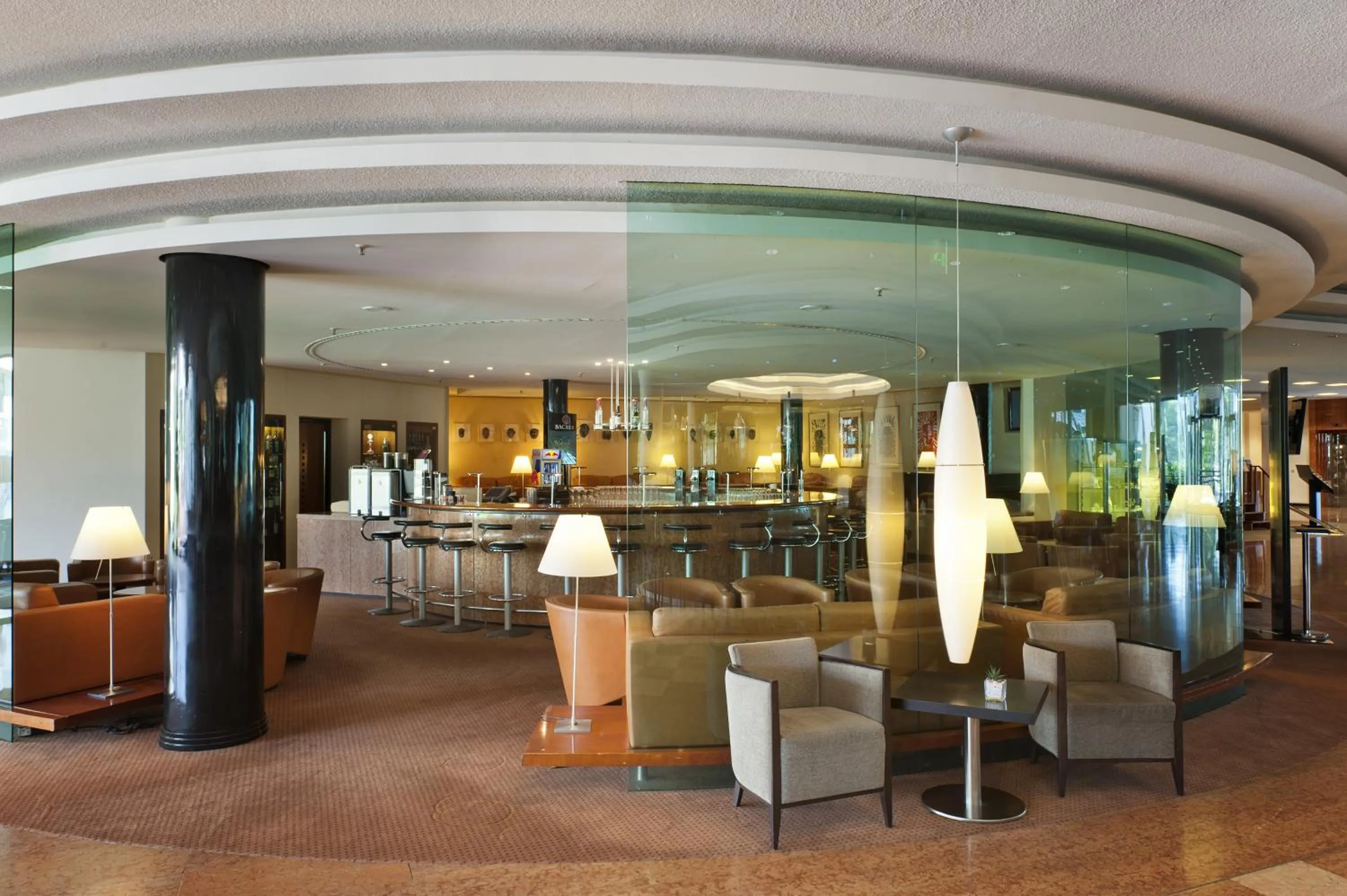 Lounge or bar in City Hotel Dresden Radebeul