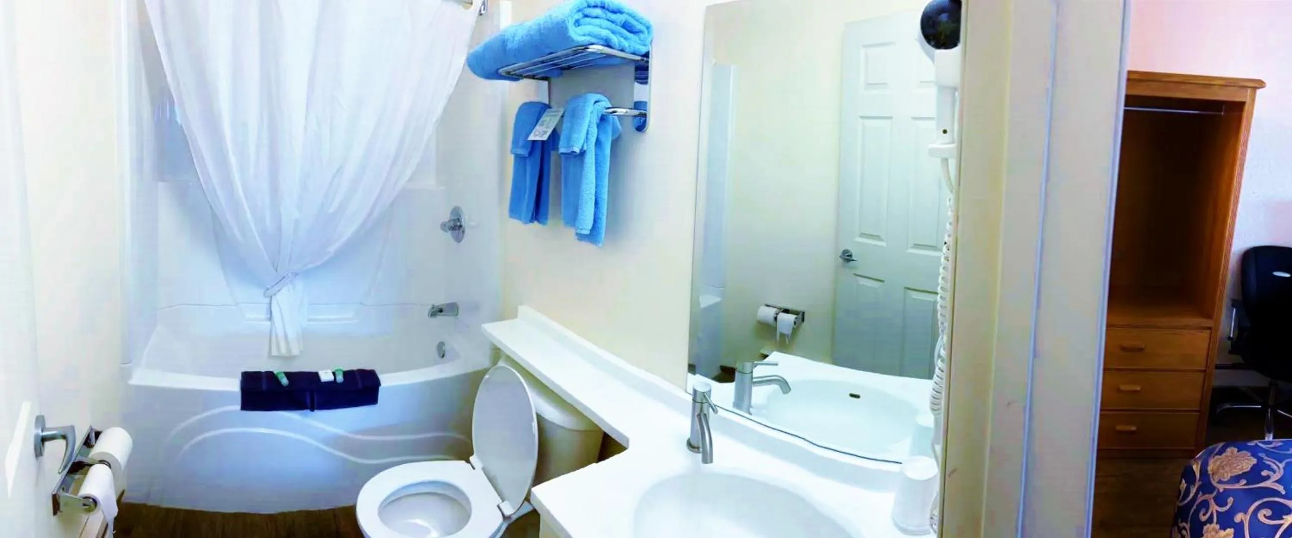 Shower in Grande Mountain Lodge