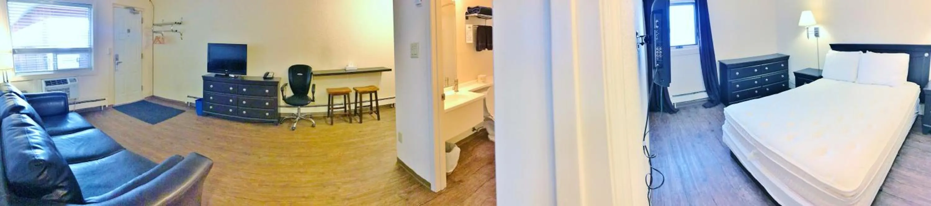 Bed in Grande Mountain Lodge