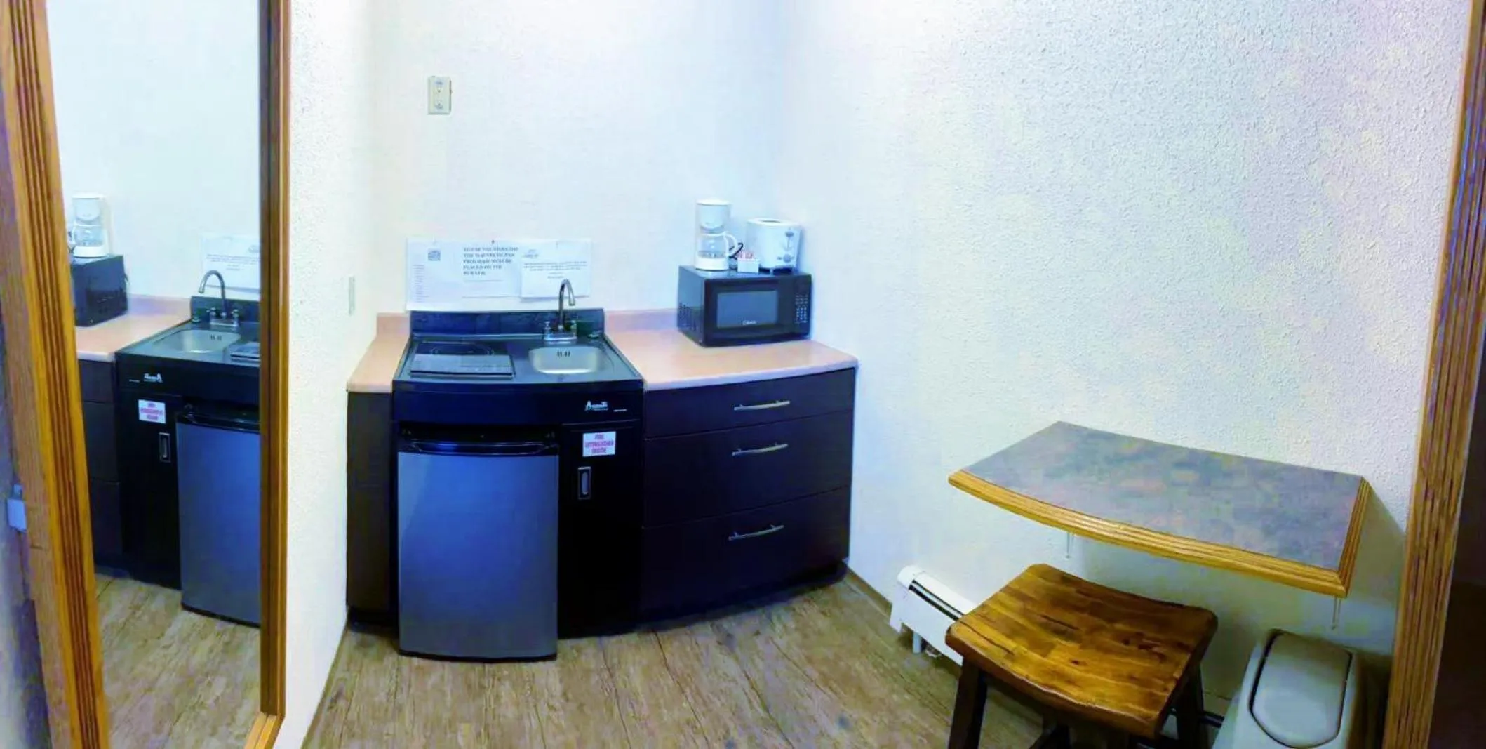 Kitchen or kitchenette in Grande Mountain Lodge