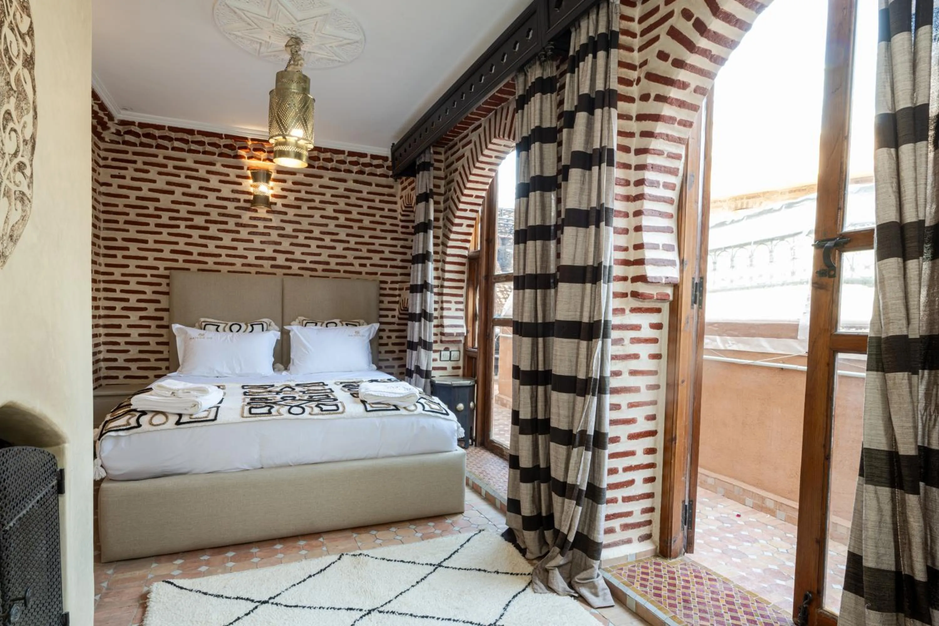 Photo of the whole room, Bed in Maison Do