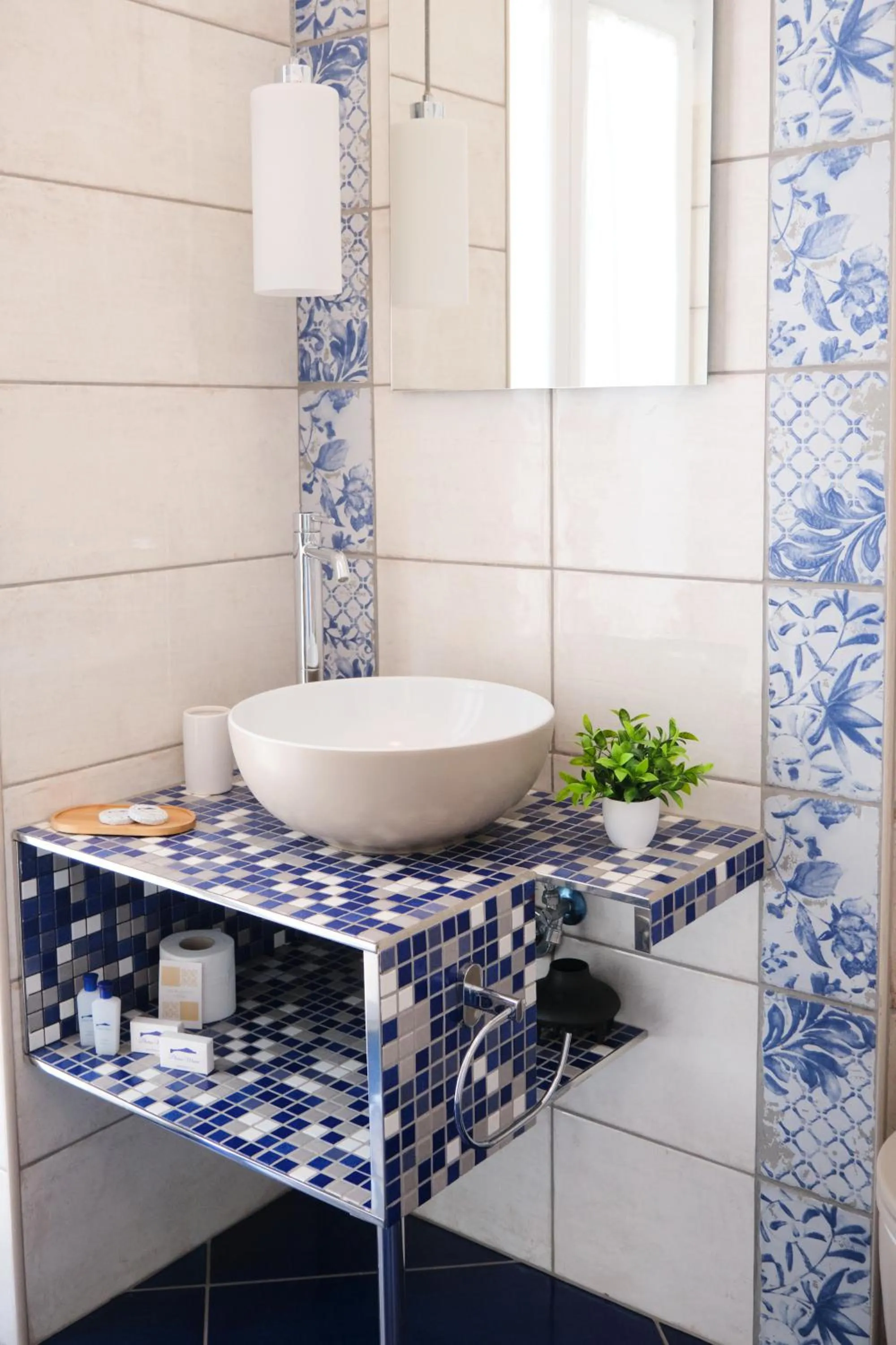 Bathroom in Pharus Miseni Suites and rooms