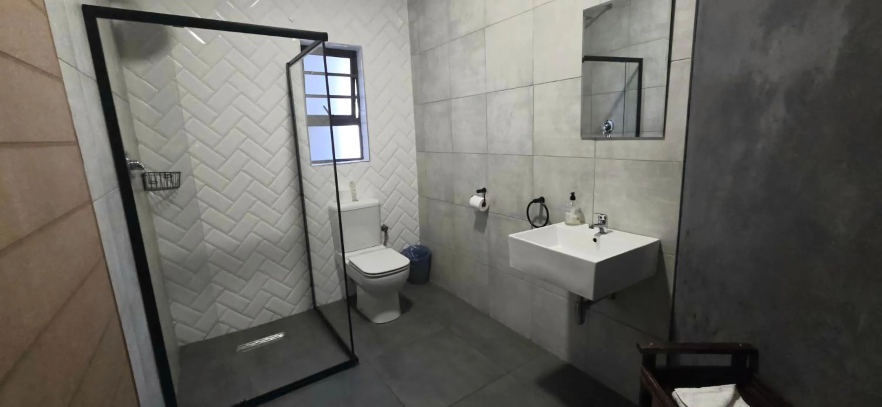 Shower in Livingwaters Self-Catering Accommodation