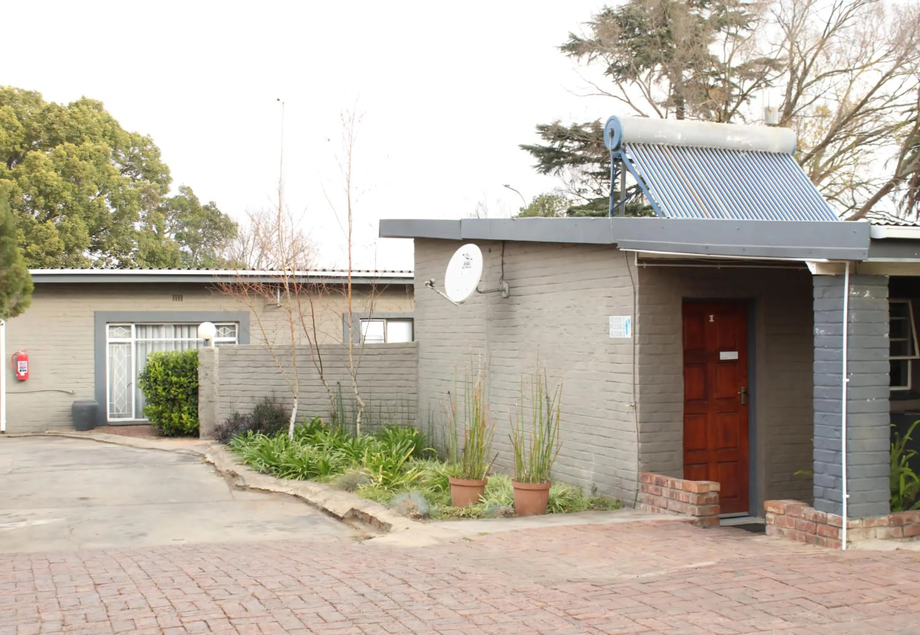 Property building in Livingwaters Self-Catering Accommodation