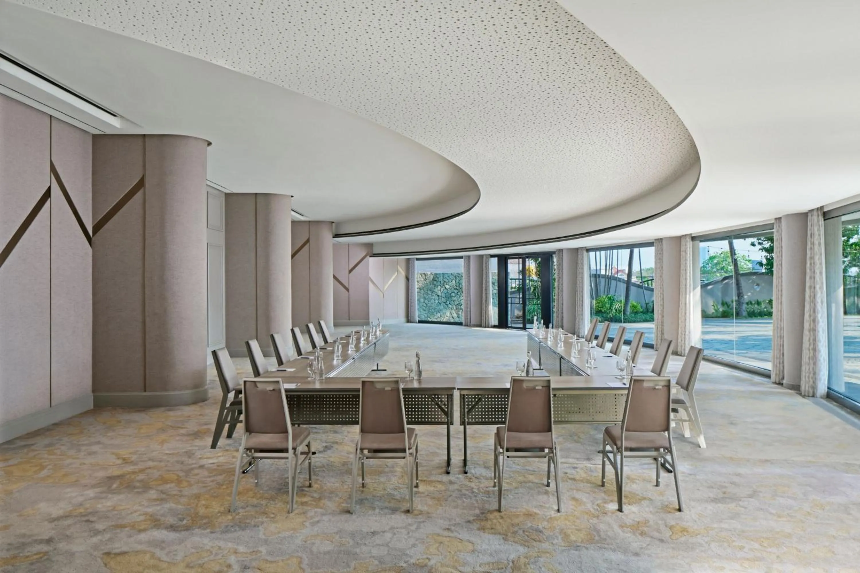 Meeting/conference room in Sheraton Surabaya Hotel & Towers