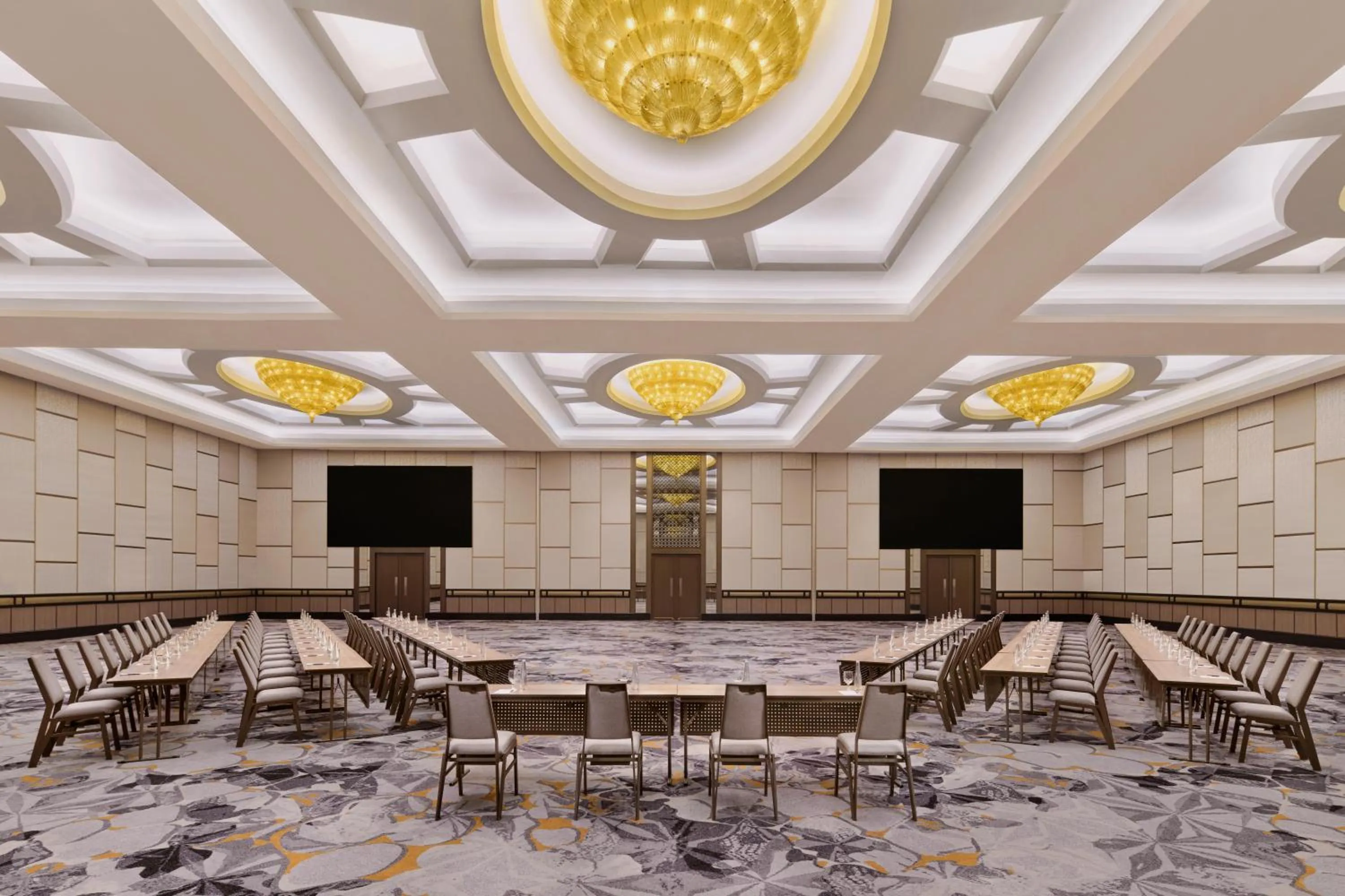 Meeting/conference room in Sheraton Surabaya Hotel & Towers