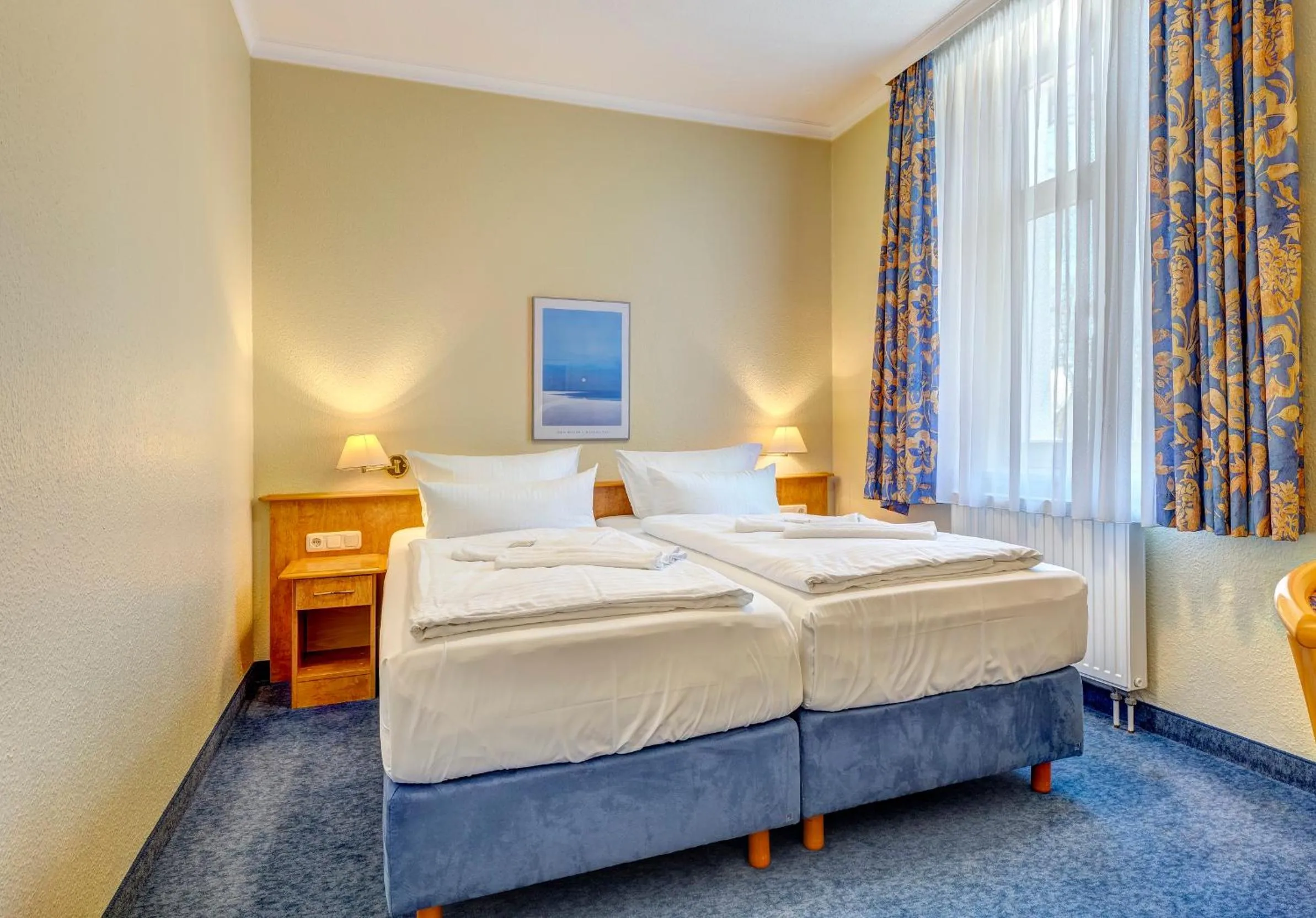 Bed in Haus Seeblick Hotel Garni & Ferienwohnungen