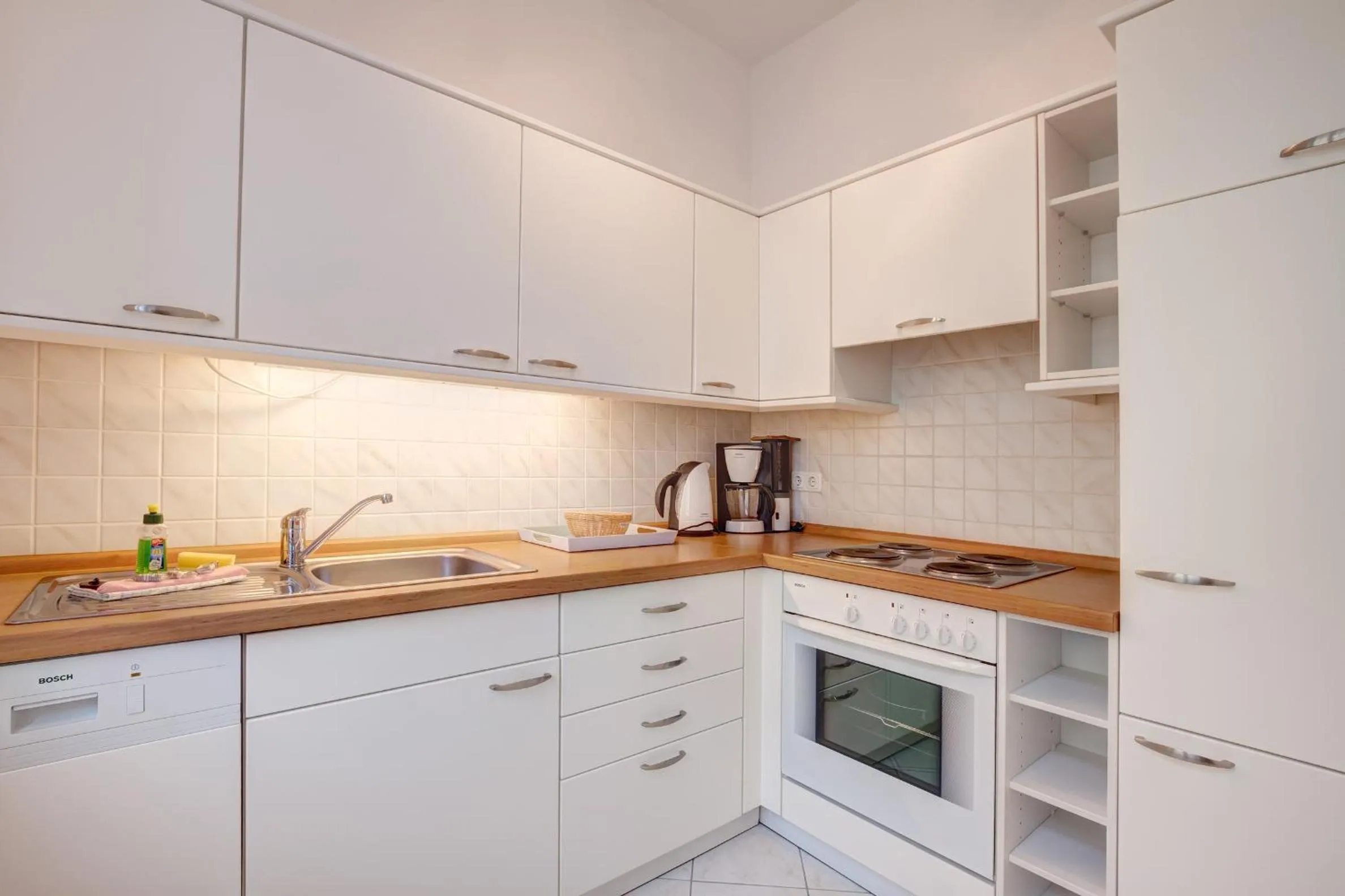 Kitchen or kitchenette in Haus Seeblick Hotel Garni & Ferienwohnungen