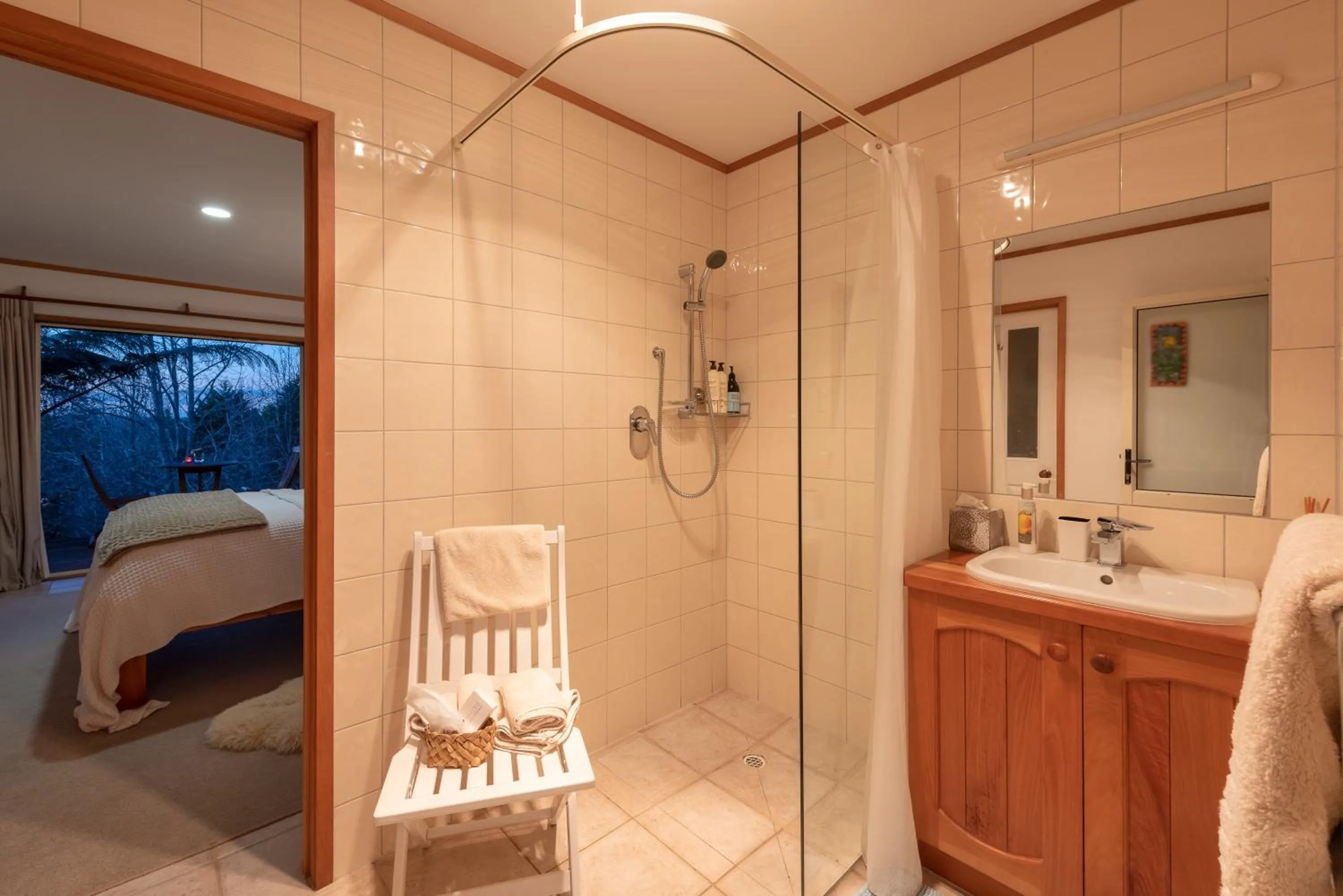 Bathroom in Puketotara Lodge