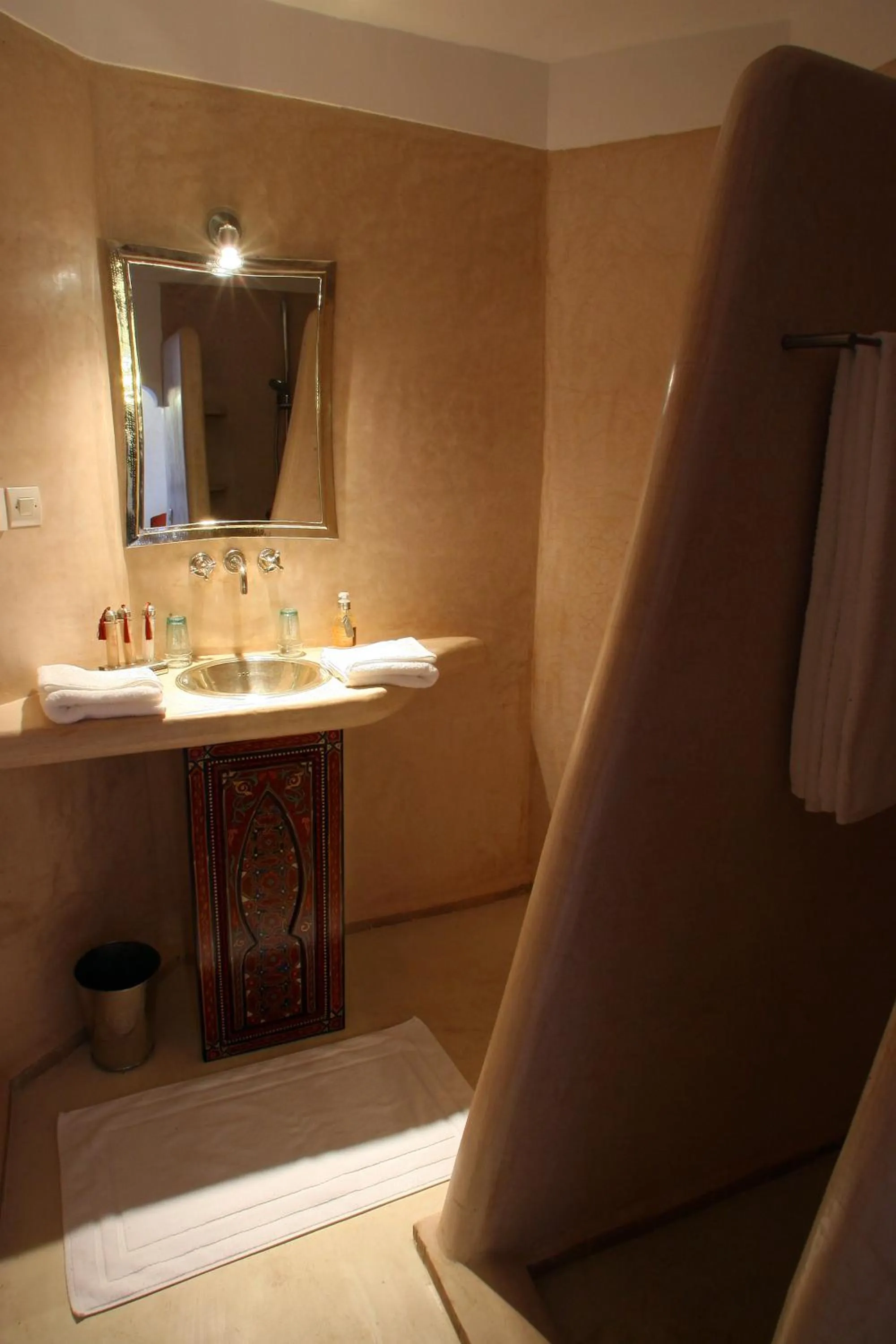 Shower in Riad CHERRATA