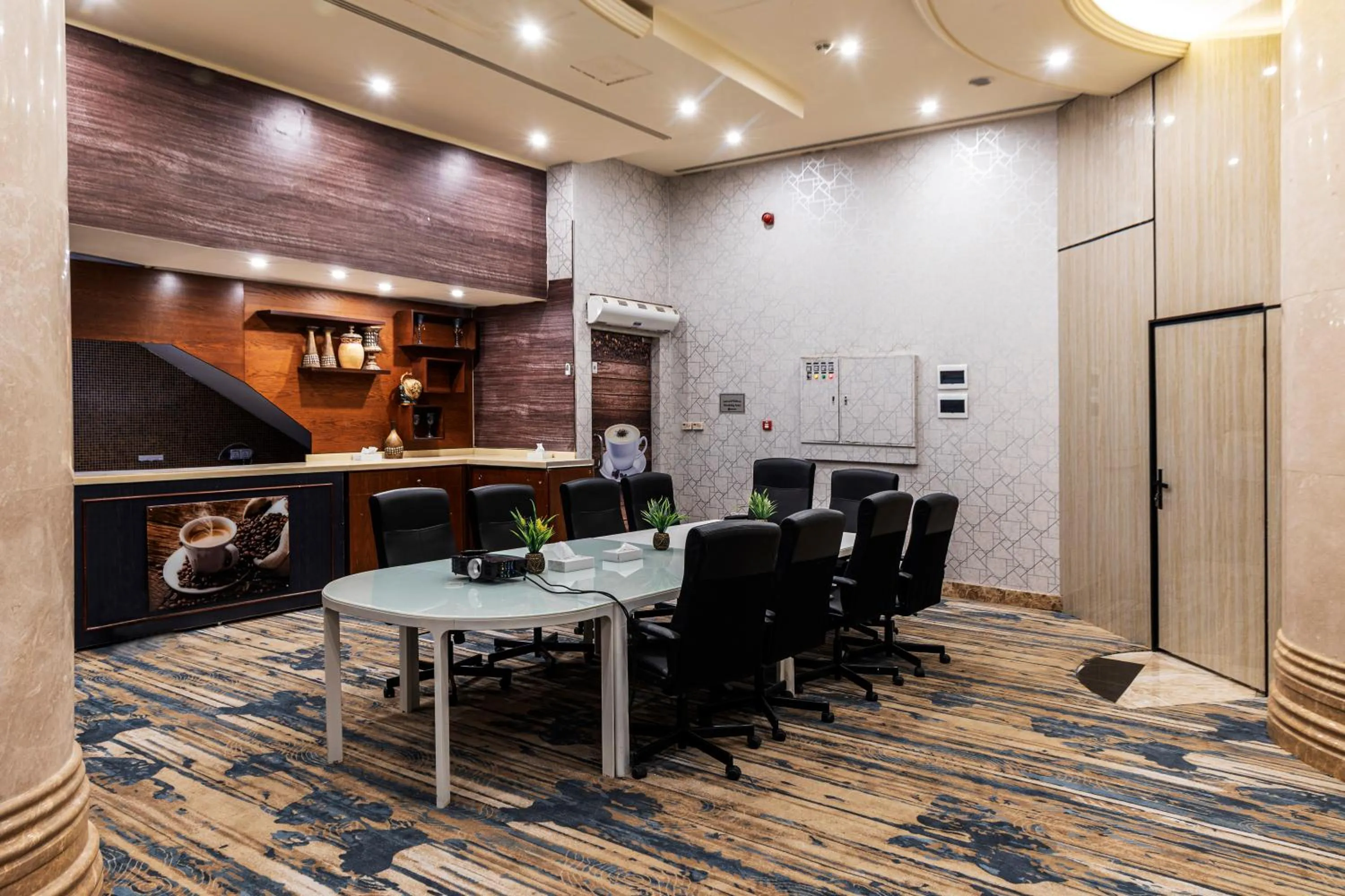 Meeting/conference room in Warwick Al Dabab Riyadh - Nuzul Al Dabab