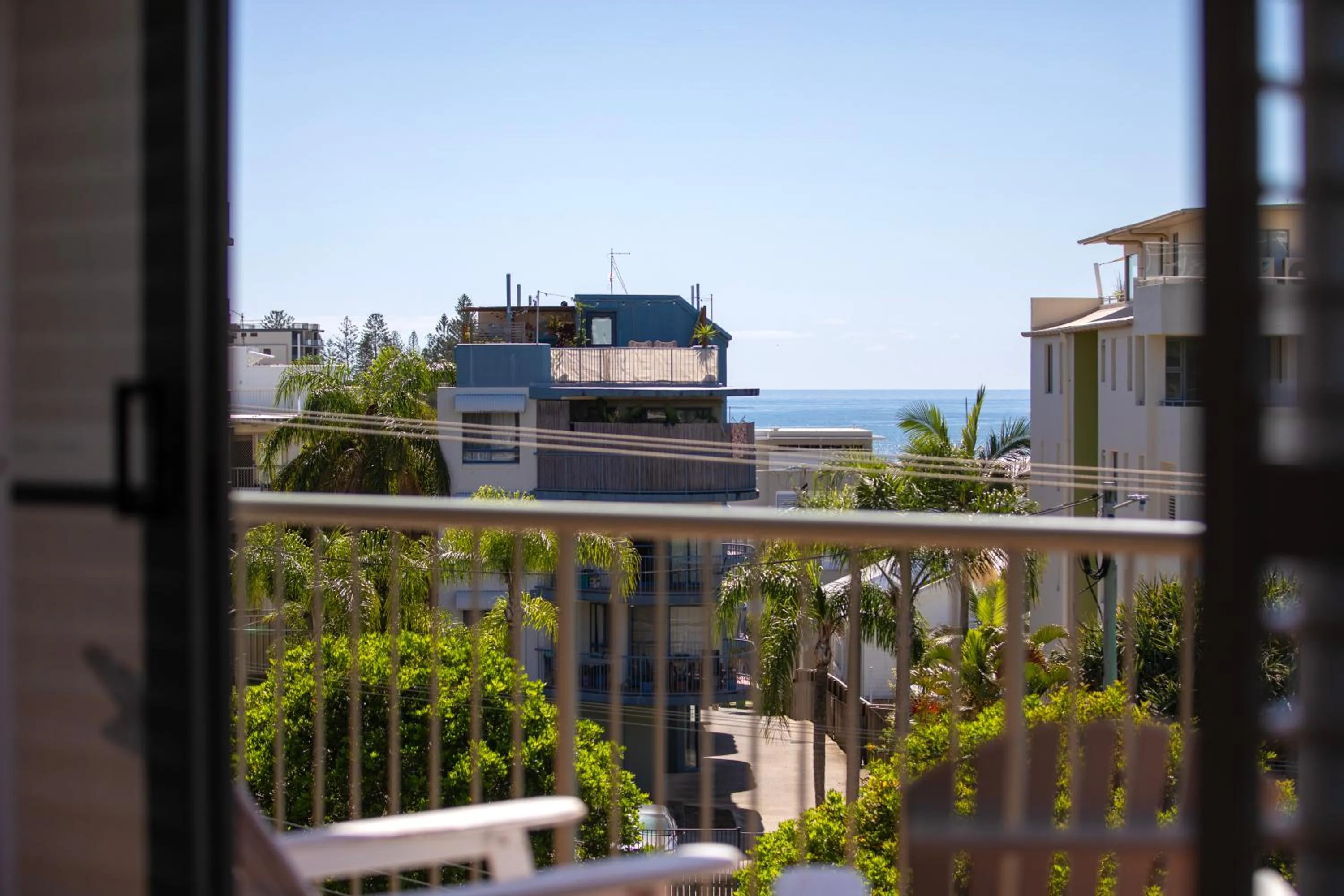 Balcony/Terrace in Kings Bay Apartments