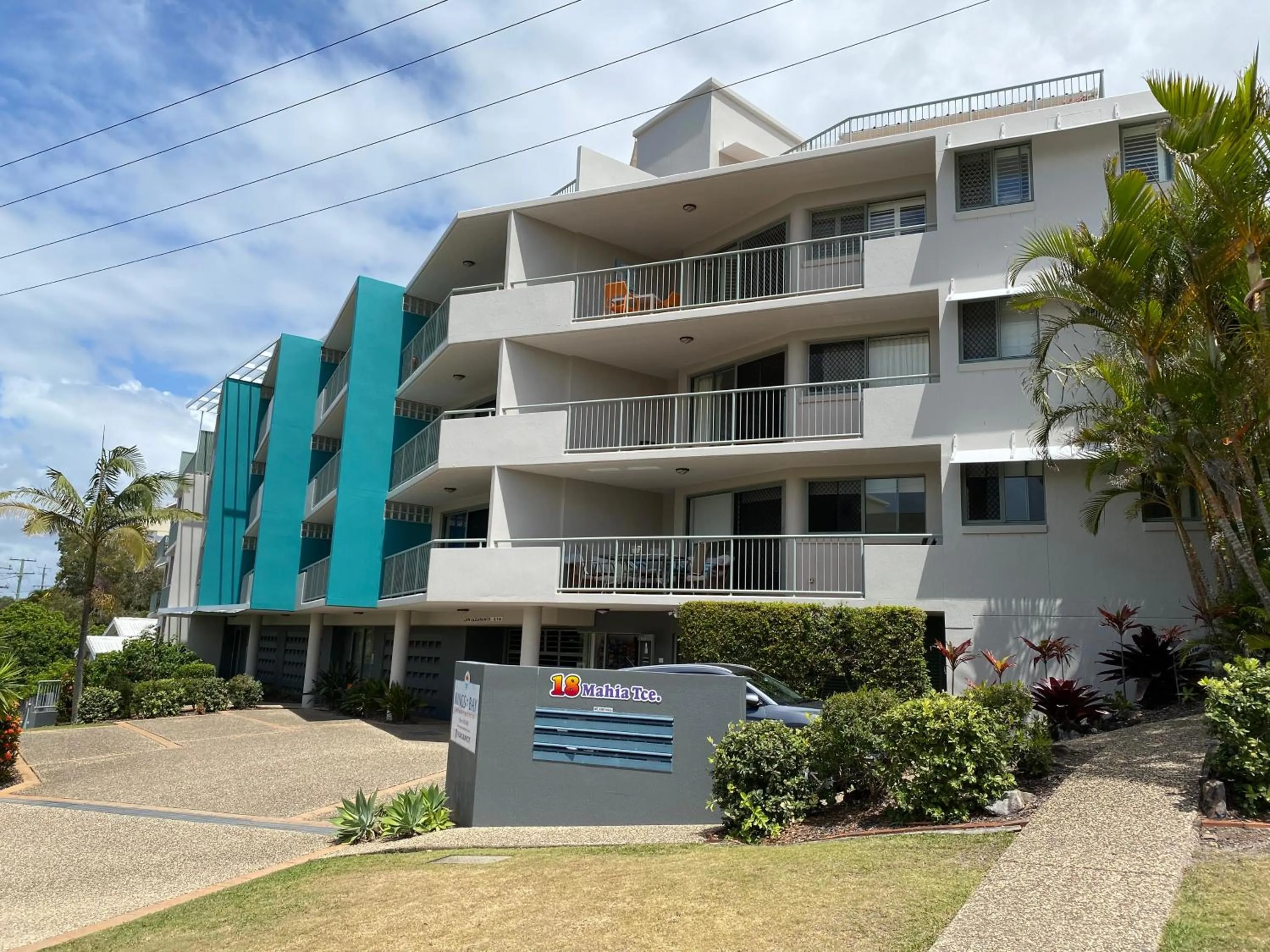 Property building in Kings Bay Apartments