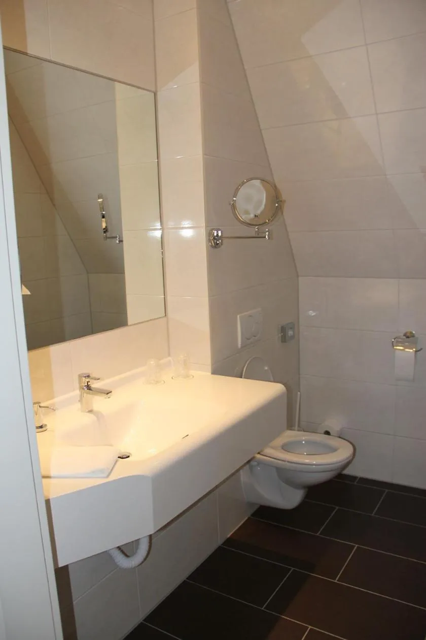 Bathroom in Am Schlosspark