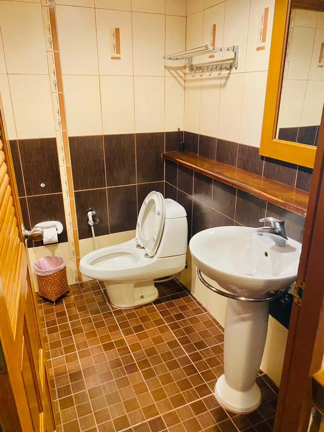 Bathroom in Ko Tao Paradise Resort