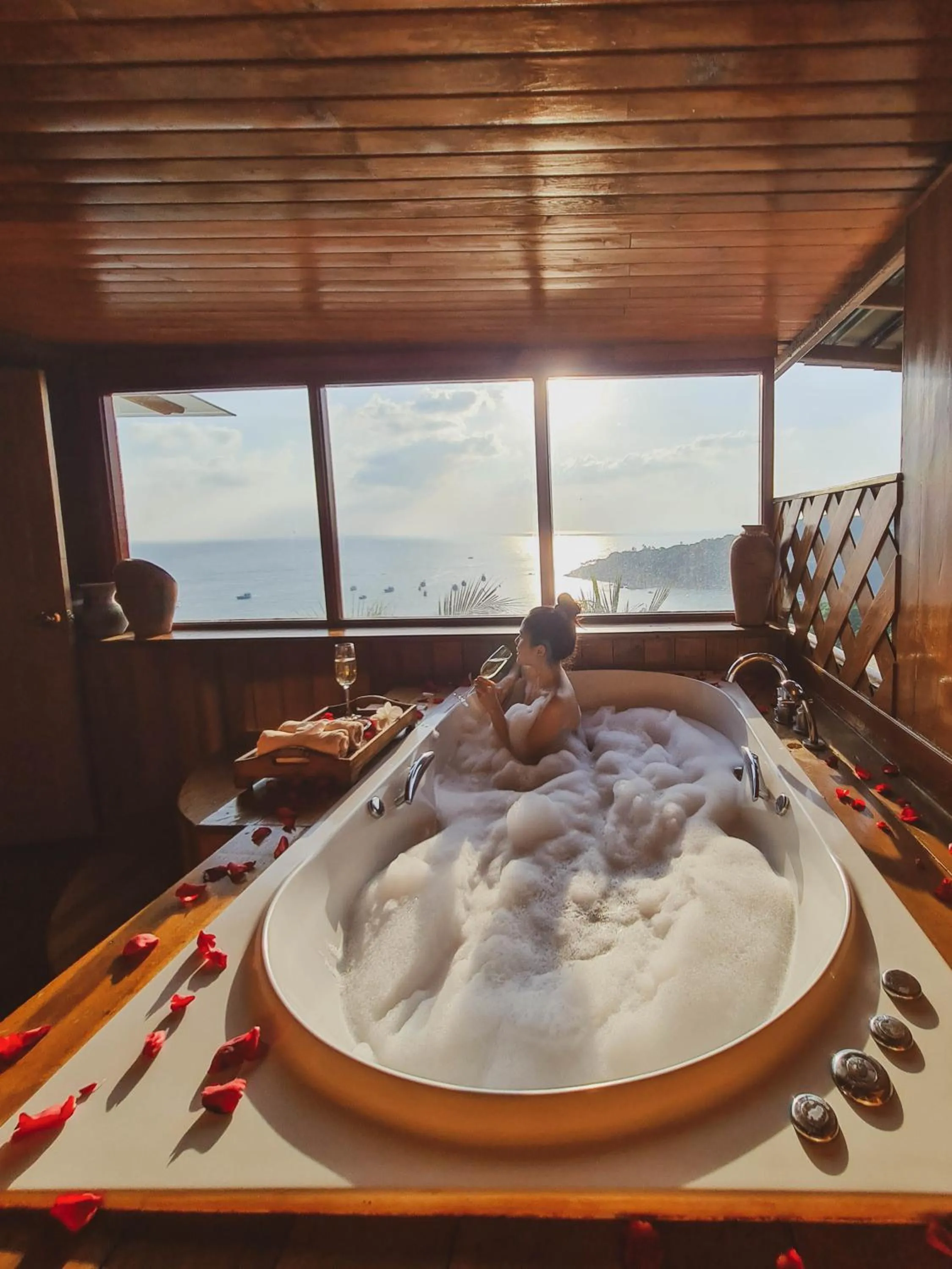 Hot Tub in Ko Tao Paradise Resort