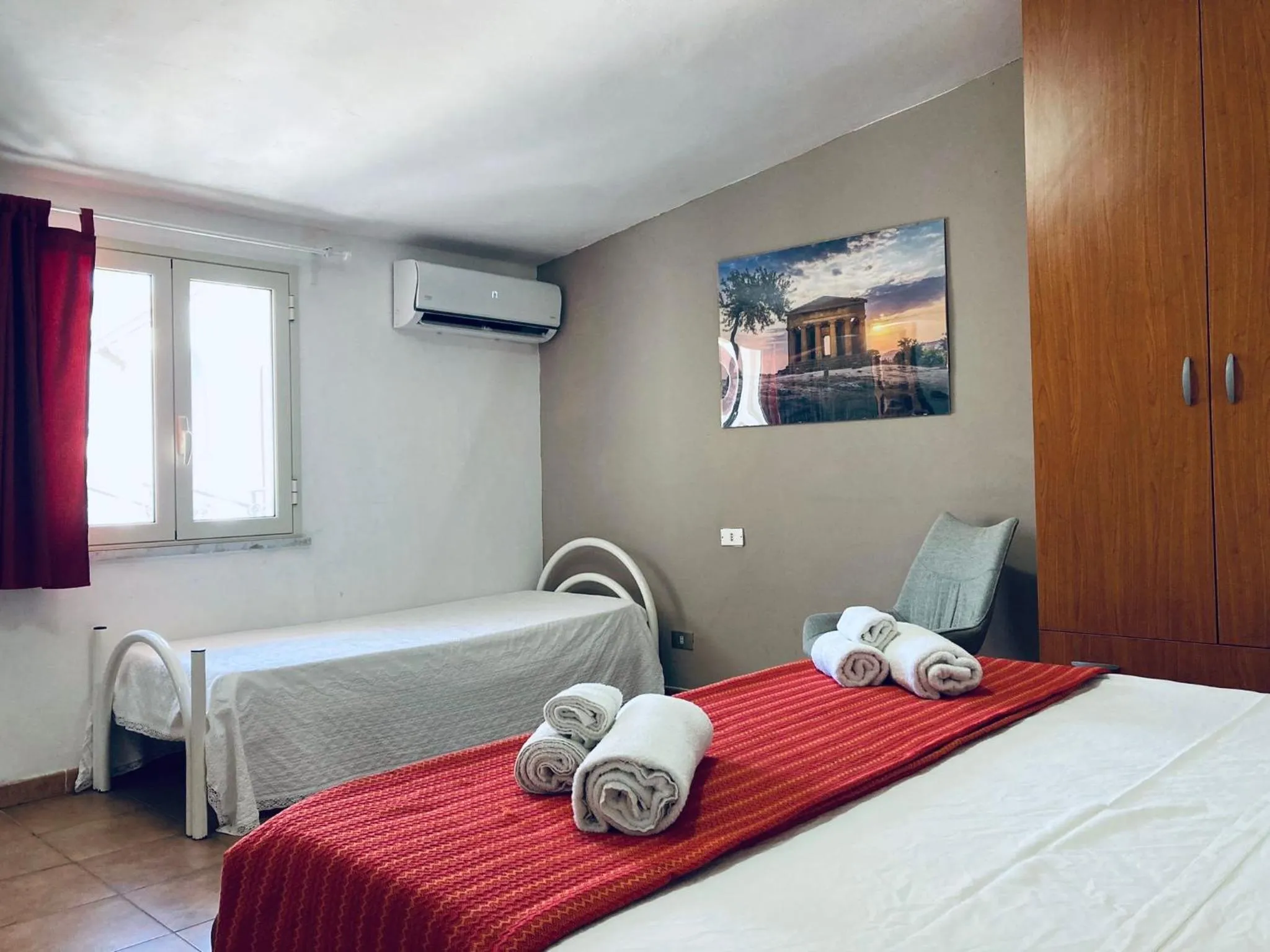 Bed in Manca Residence