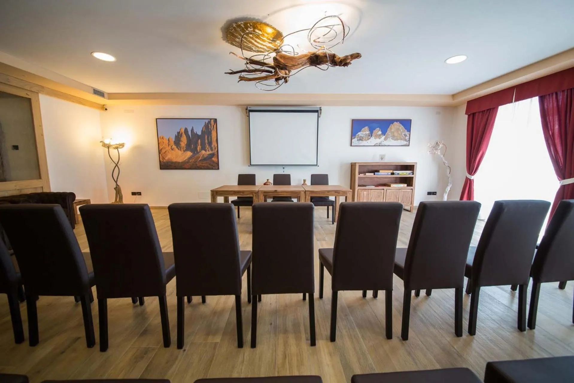 Business facilities in Residence Hotel Miralago