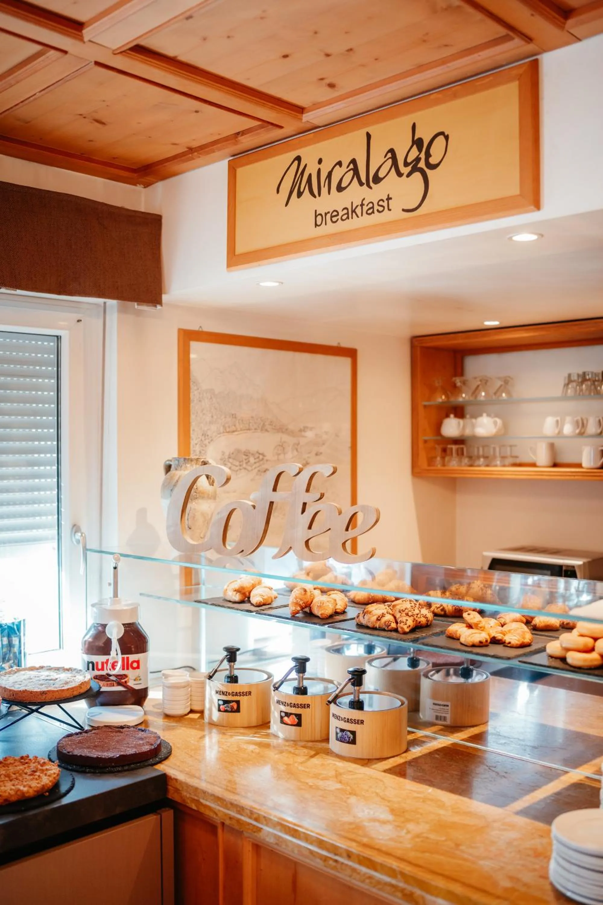 Restaurant/places to eat in Residence Hotel Miralago